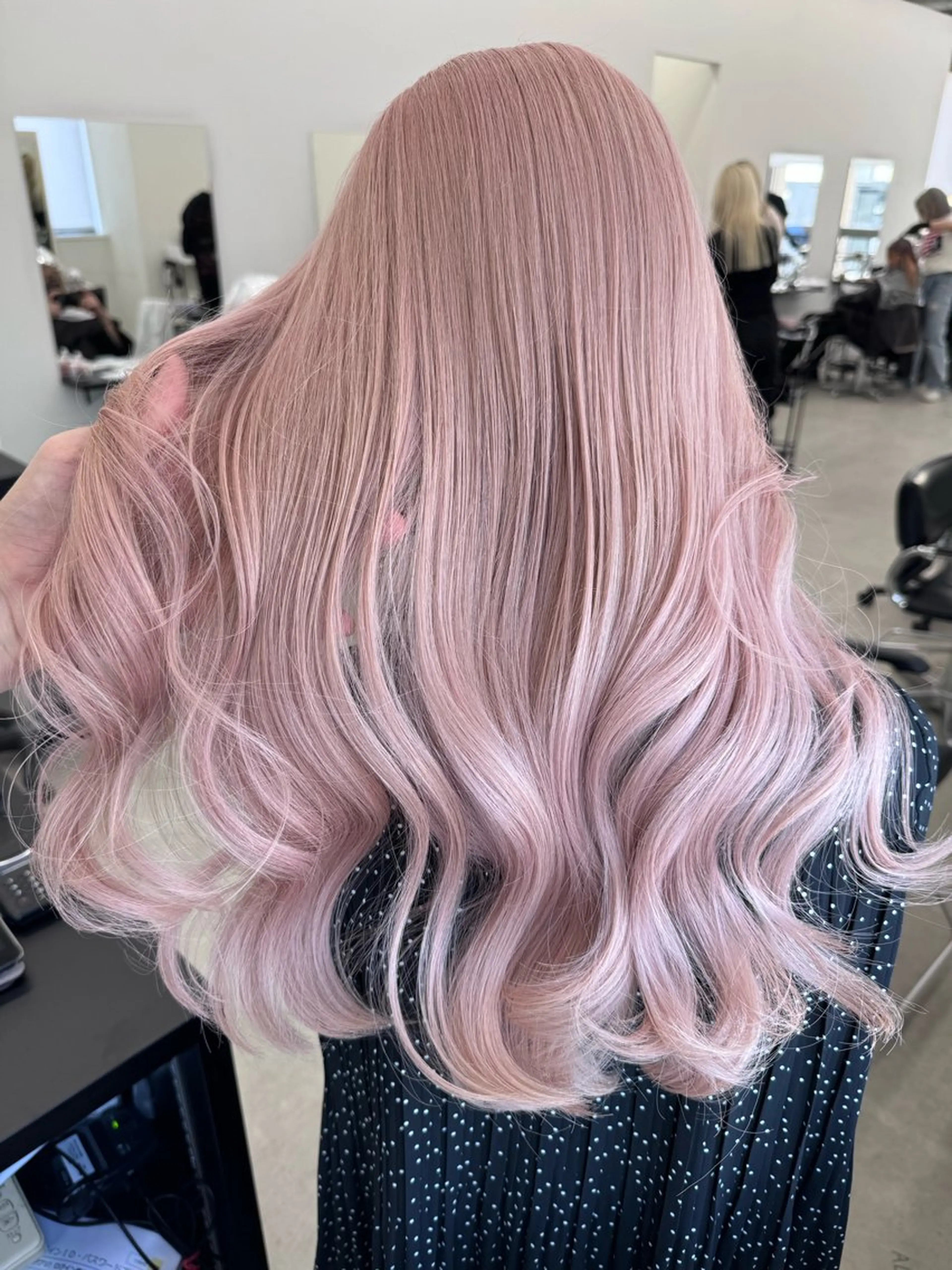 カラー ブリーチ 萩野下 かきのヘアスタイル