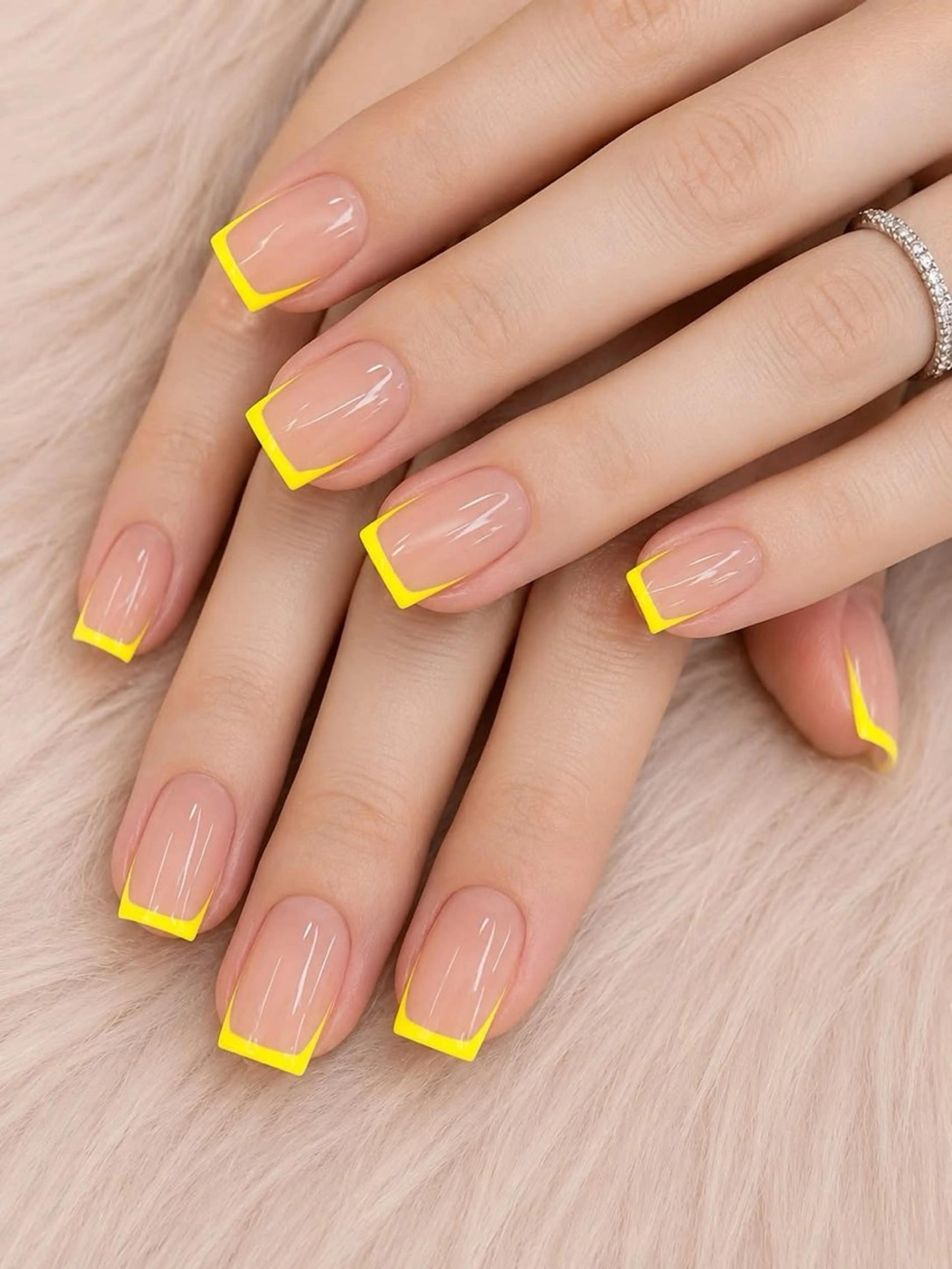 ネイル キラキラネイル マグネットネイル ぷっくりネイル 春ネイル ワンホンネイル ハンドネイル Candy Nailのネイルデザイン