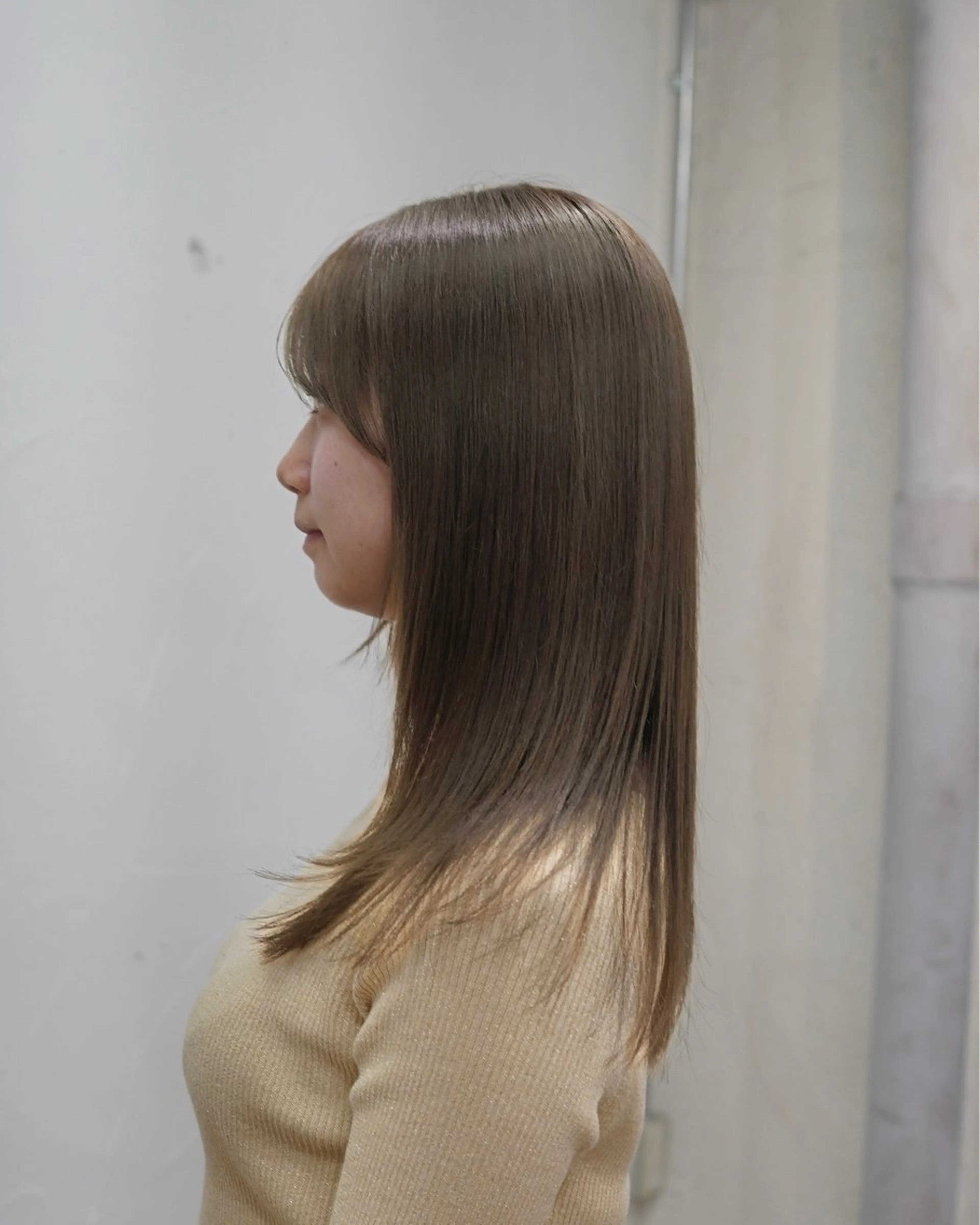 ロング 🪞透けヘア髪質改善 艶ベージュ/nagiのヘアスタイル