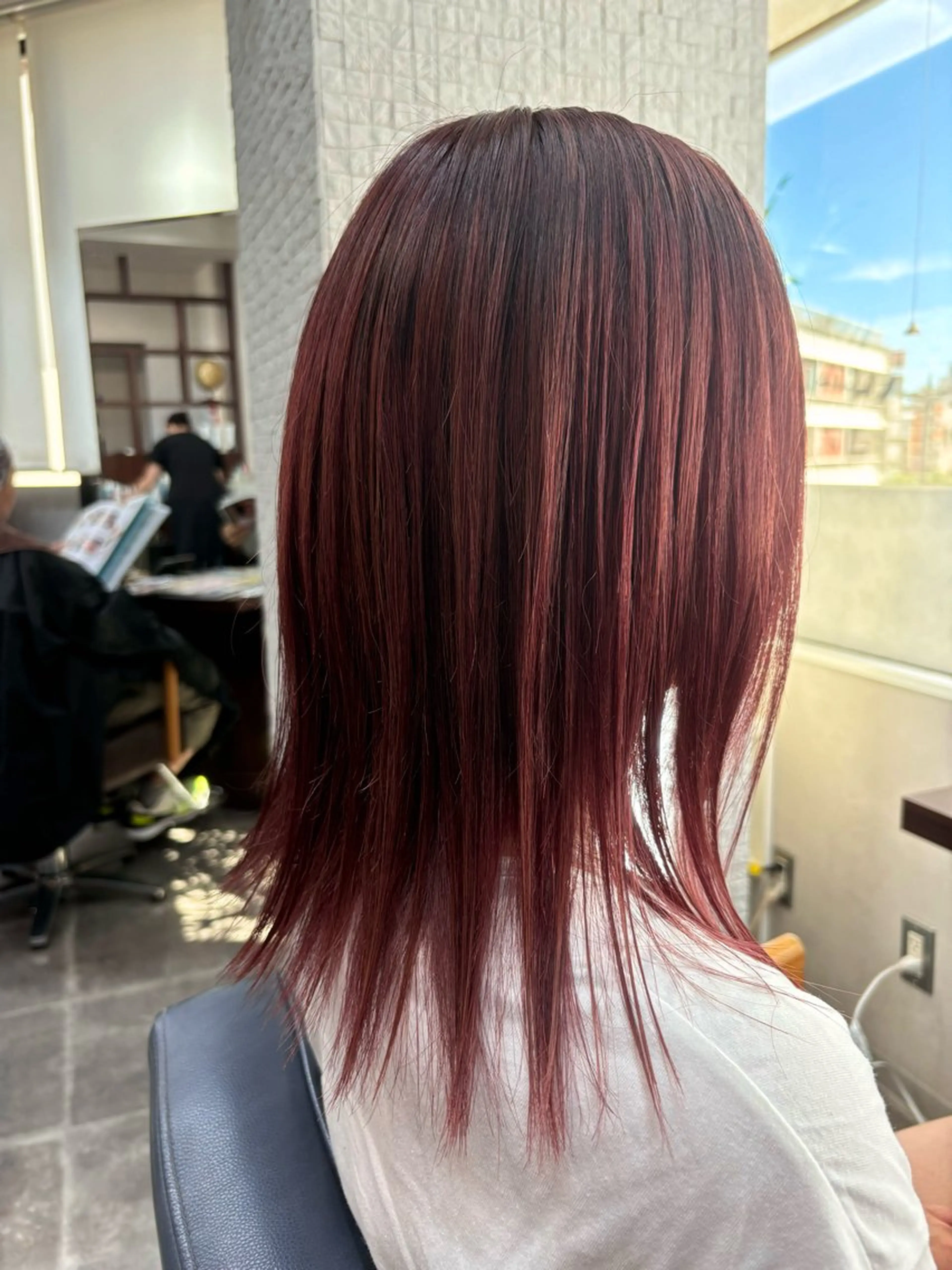 セミロング 長内  大明のヘアスタイル