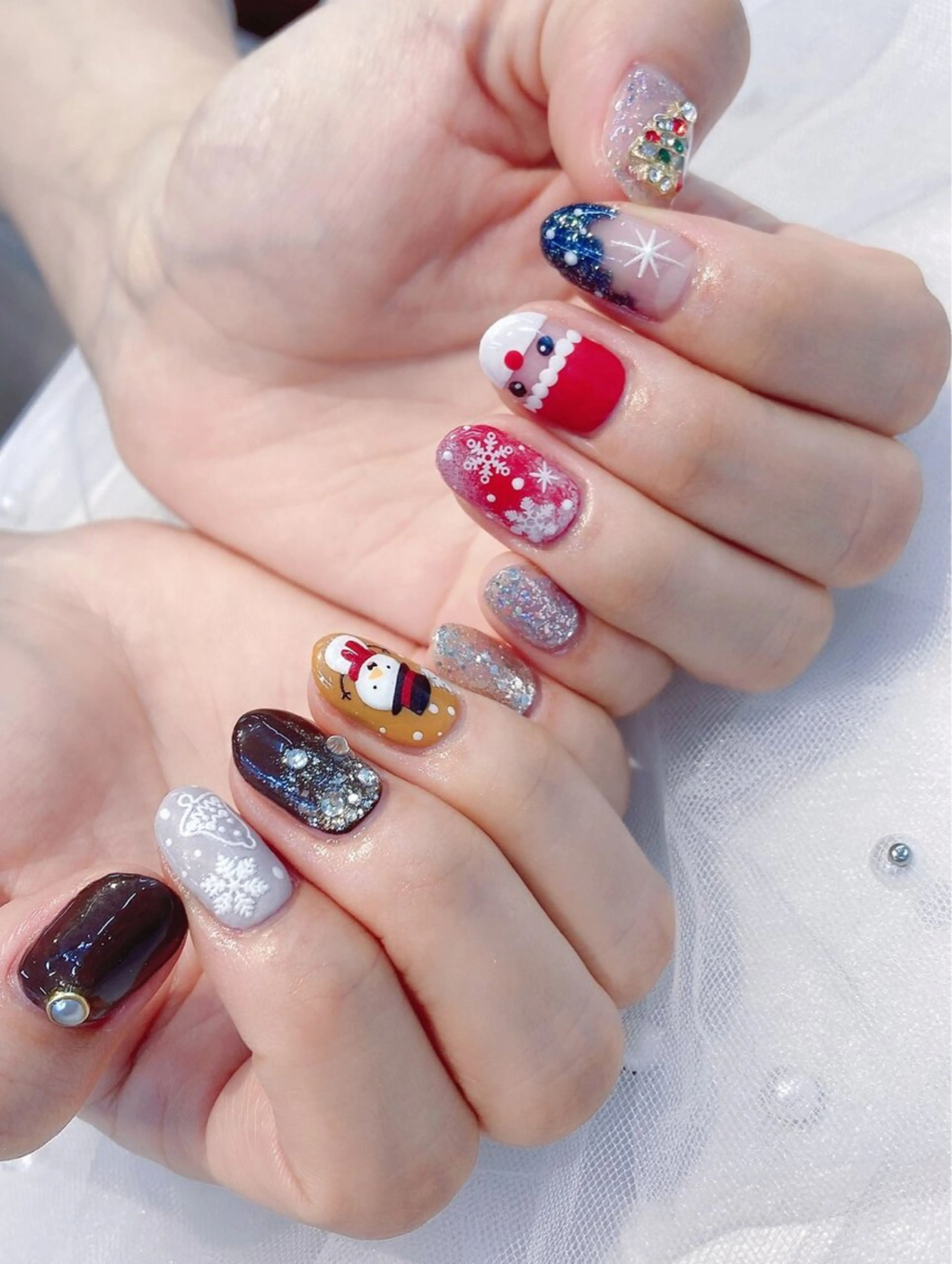 ネイル チークネイル 長さ出し ジェルネイル マグネットネイル 持ち込み ハンドネイル ハンドケア ラッキーネイルサロン 西川口東口店のネイルデザイン