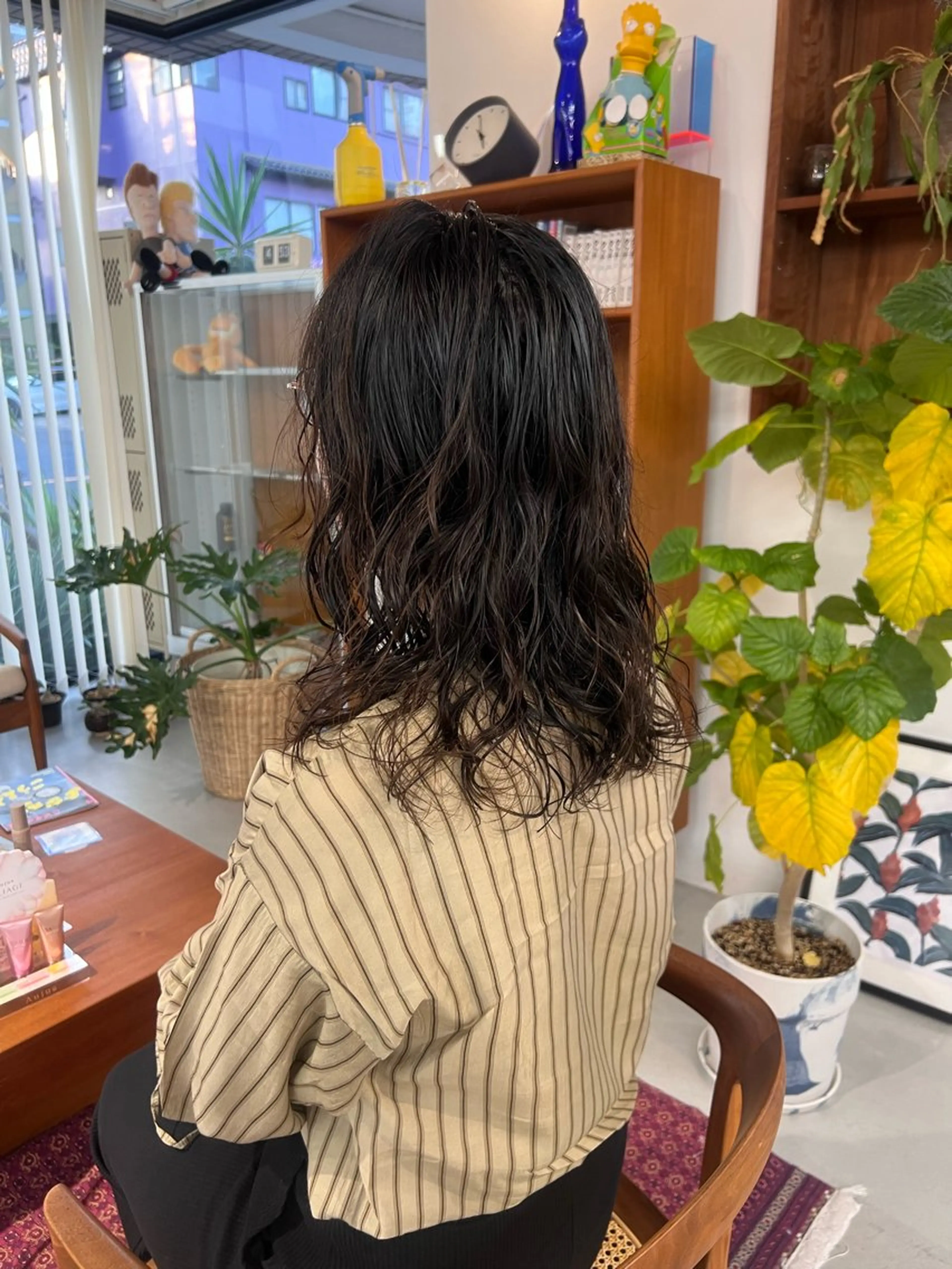 ロング ロング 石川 実咲のヘアスタイル