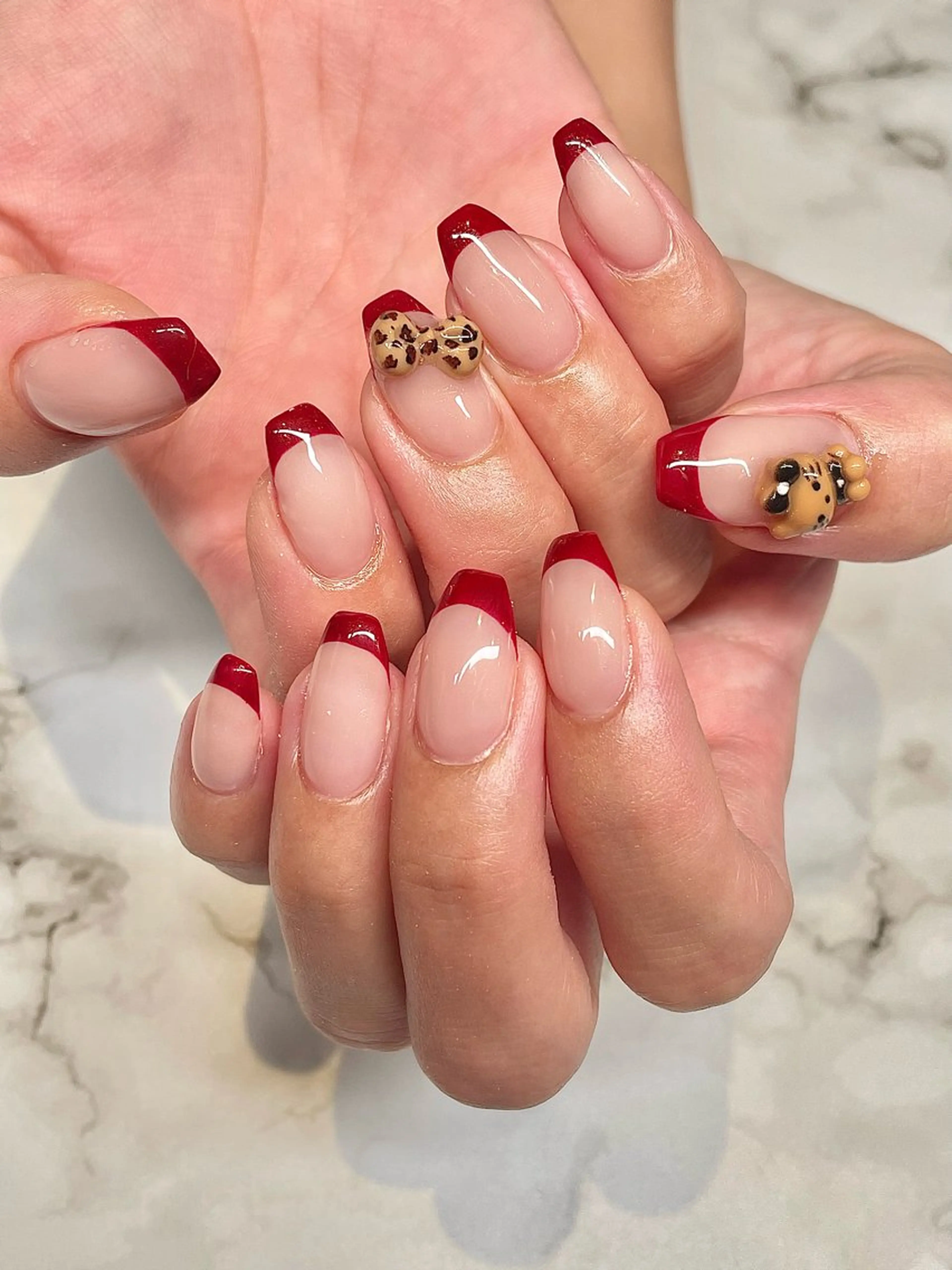 ネイル フレンチネイル bea  merci所属・beamerci🌼 SHIORIのマツエク・マツパデザイン