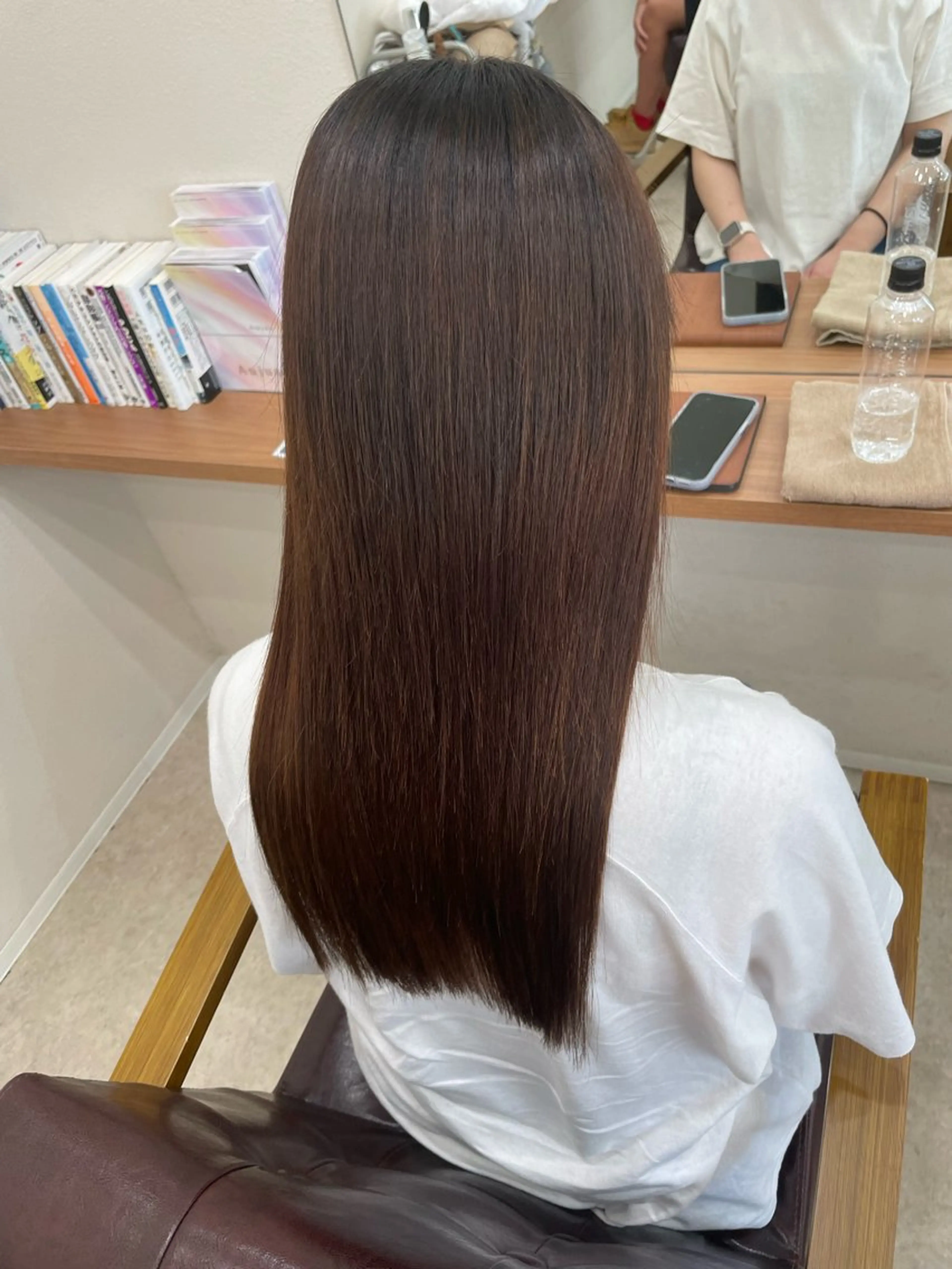 ロング 鈴木 梨瑚のヘアスタイル