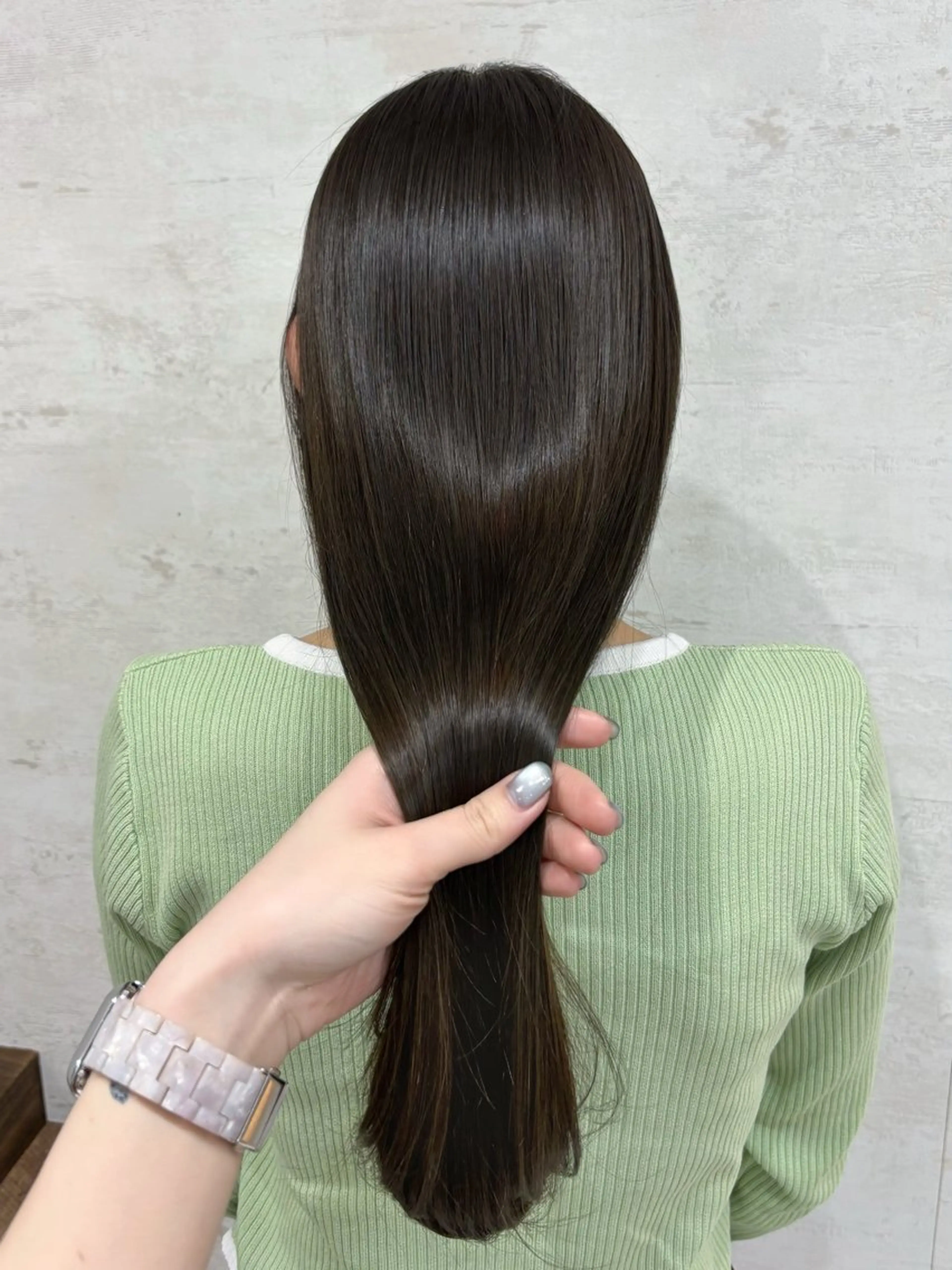 ロング カラー 透明感カラー 杉田 涼のヘアスタイル
