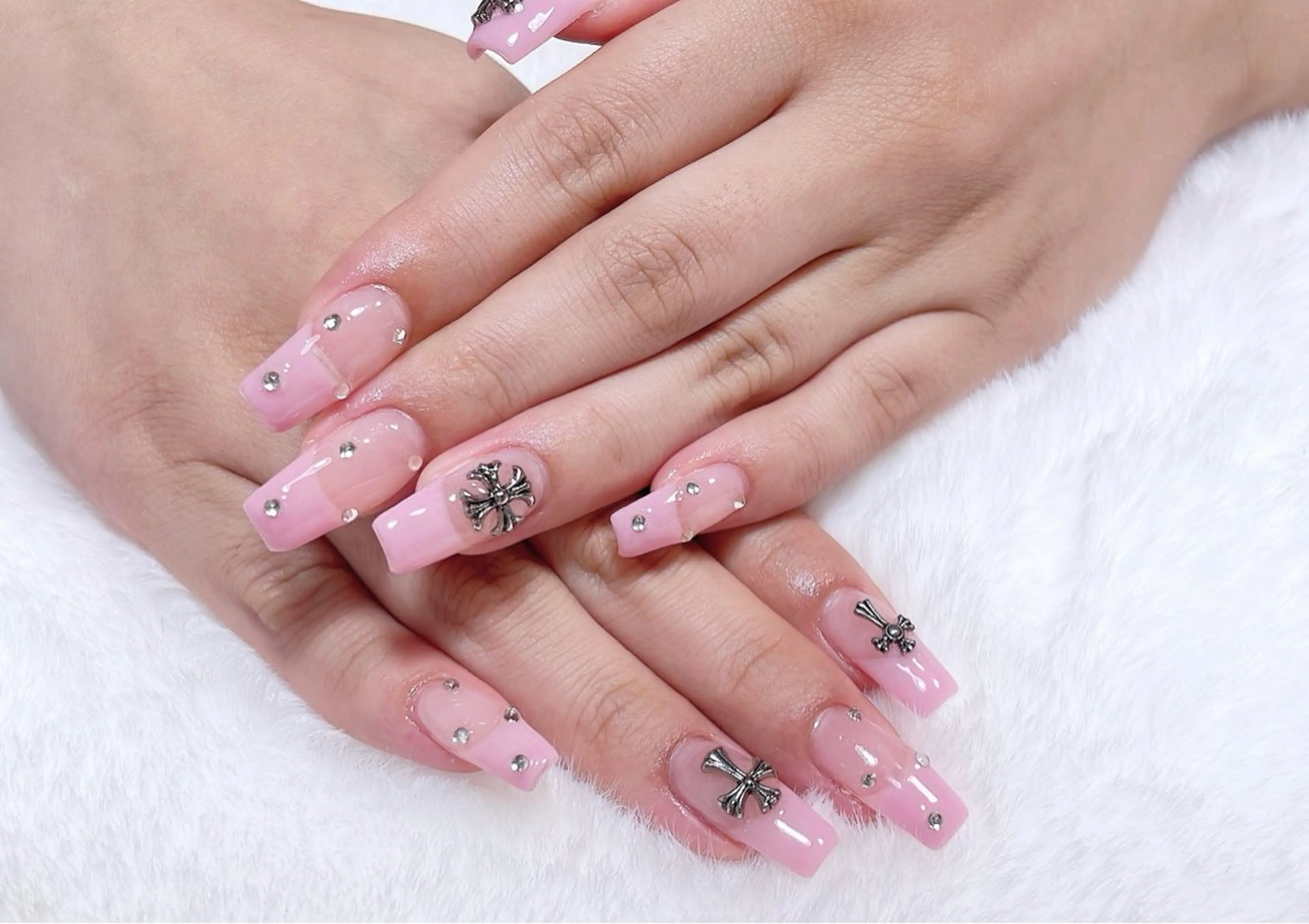 ネイル アートネイル フットネイル ジェルネイル マグネットネイル 持ち込み ハンドネイル B·U Nail大宮 長さだし専門店のネイルデザイン