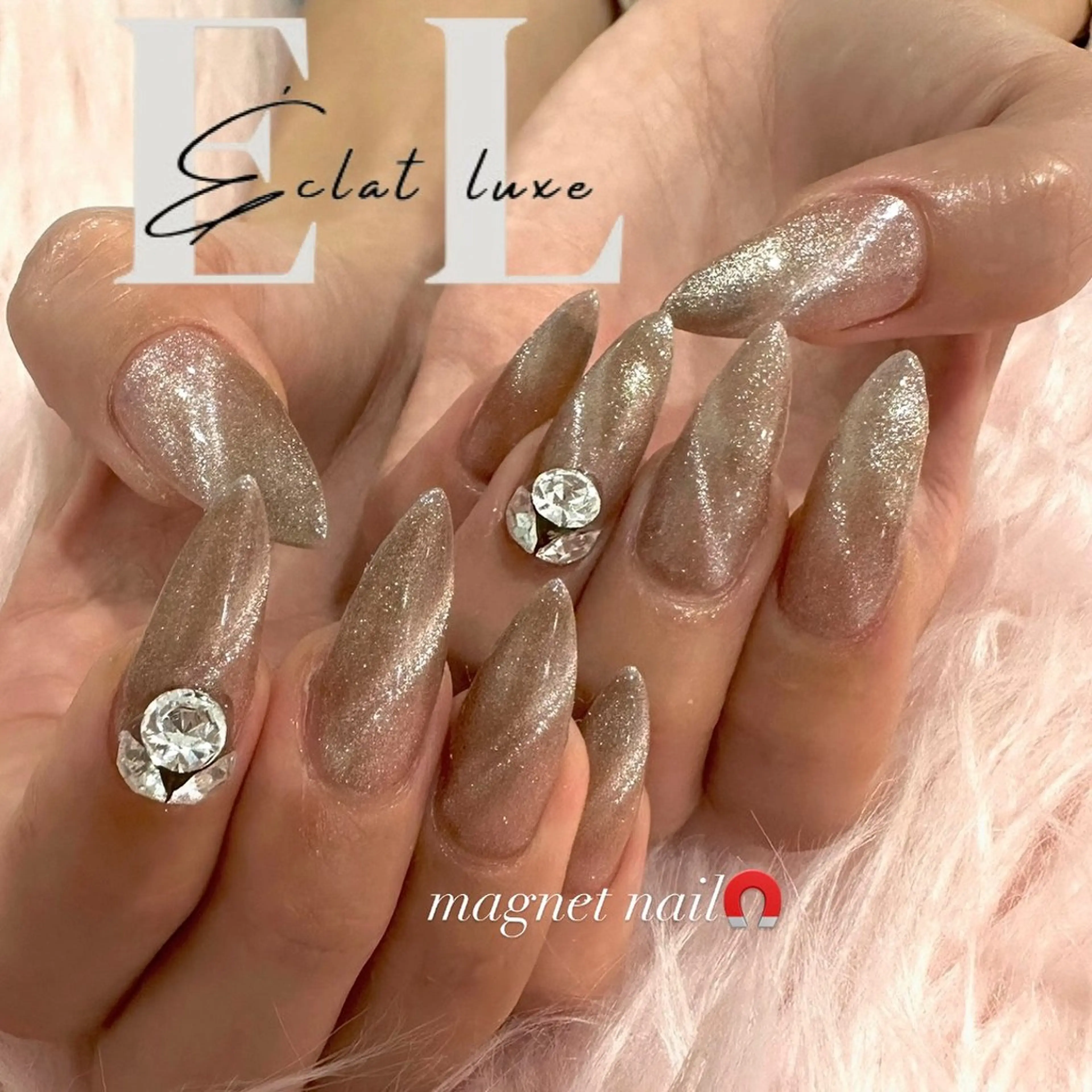 ネイル マグネットネイル 倉石 百恵のネイルデザイン