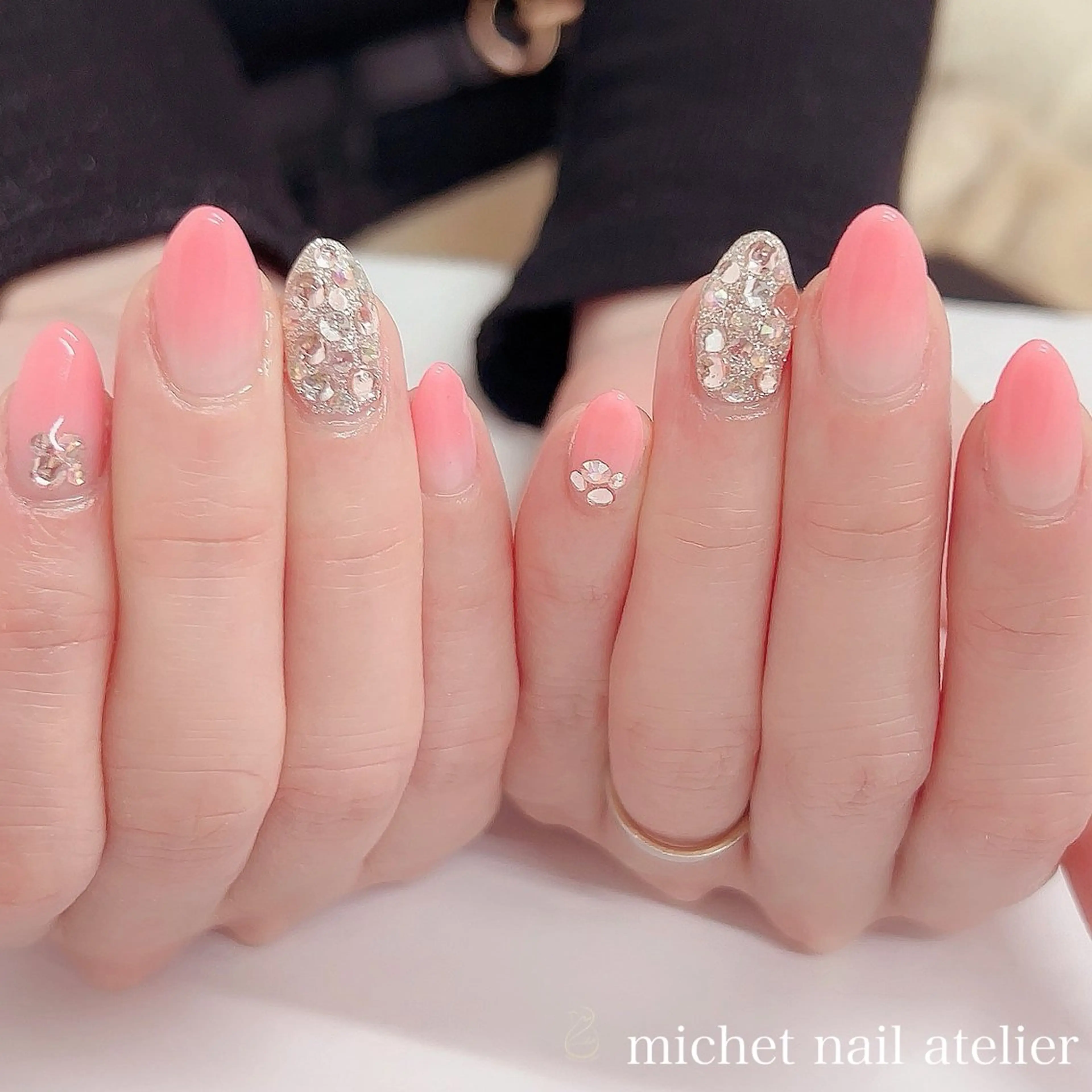 ネイル ジェルネイル グラデーション ラメ(グリッター) ピンク シンプルネイル ハンドネイル h. rikaのネイルデザイン