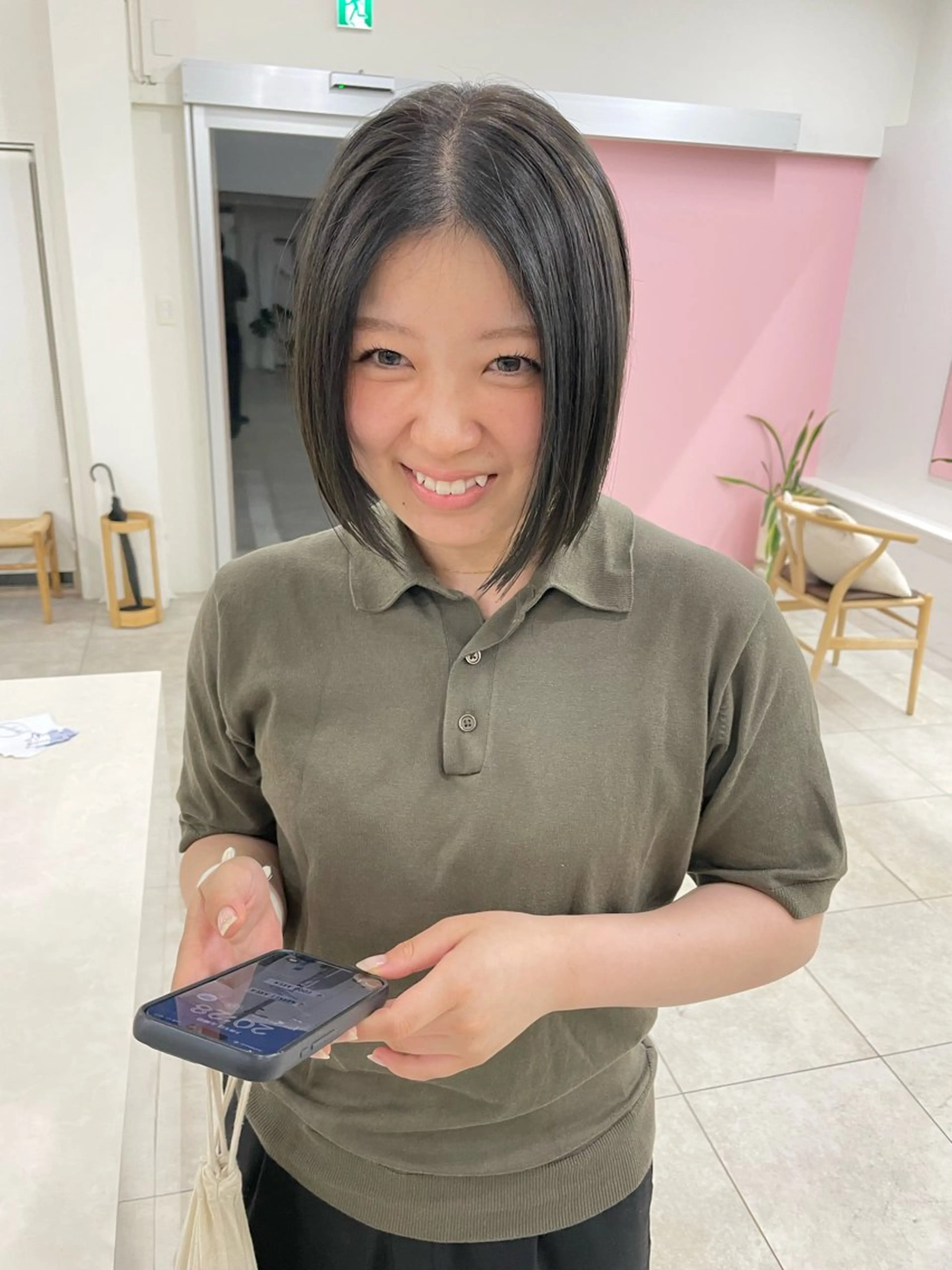 カラー ヘアカラー 相澤 陽菜のヘアスタイル