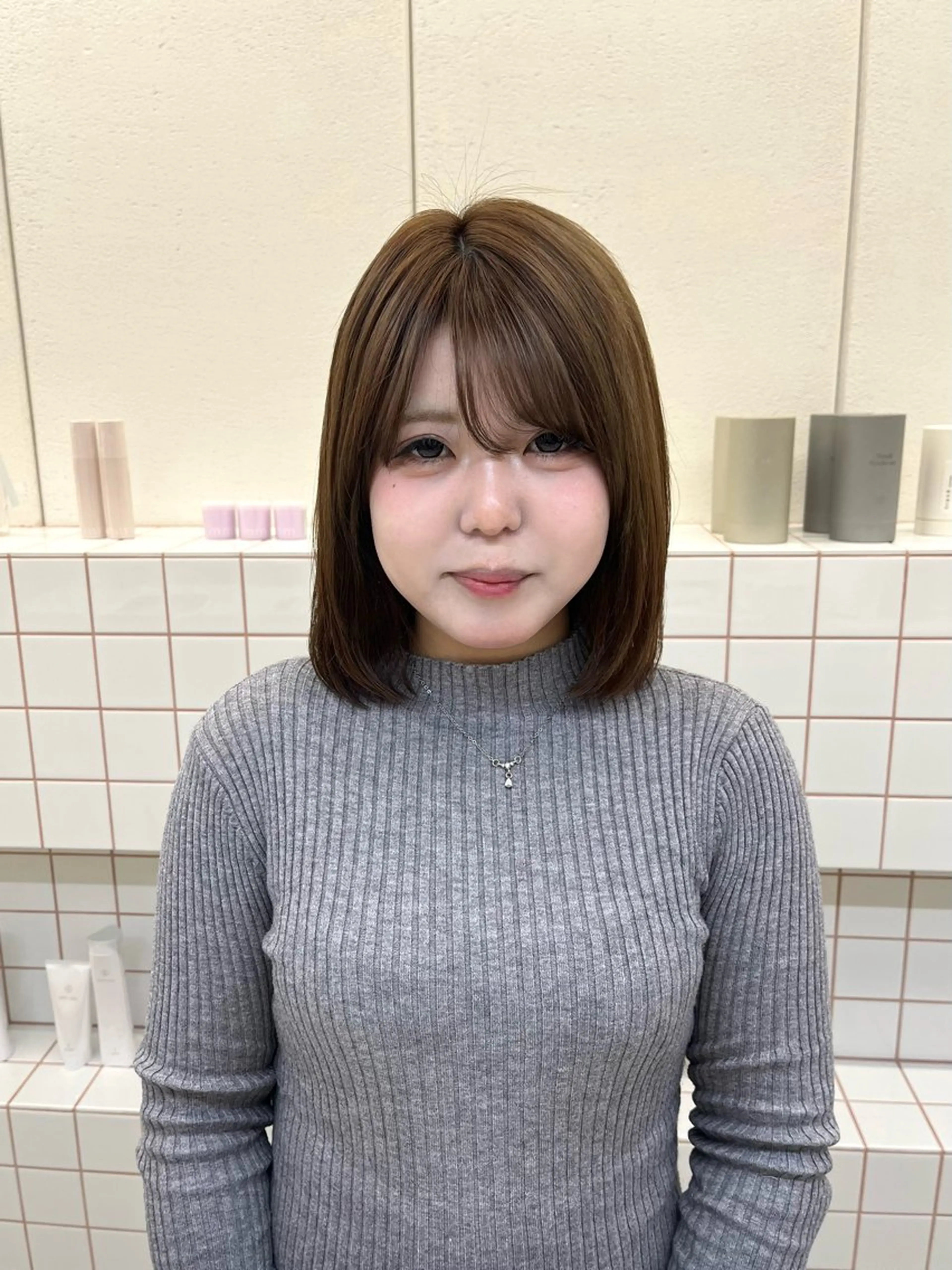 ショート カラー ヘアカラー トリートメント 🌼花屋併設🌼 木下奈々望のヘアスタイル