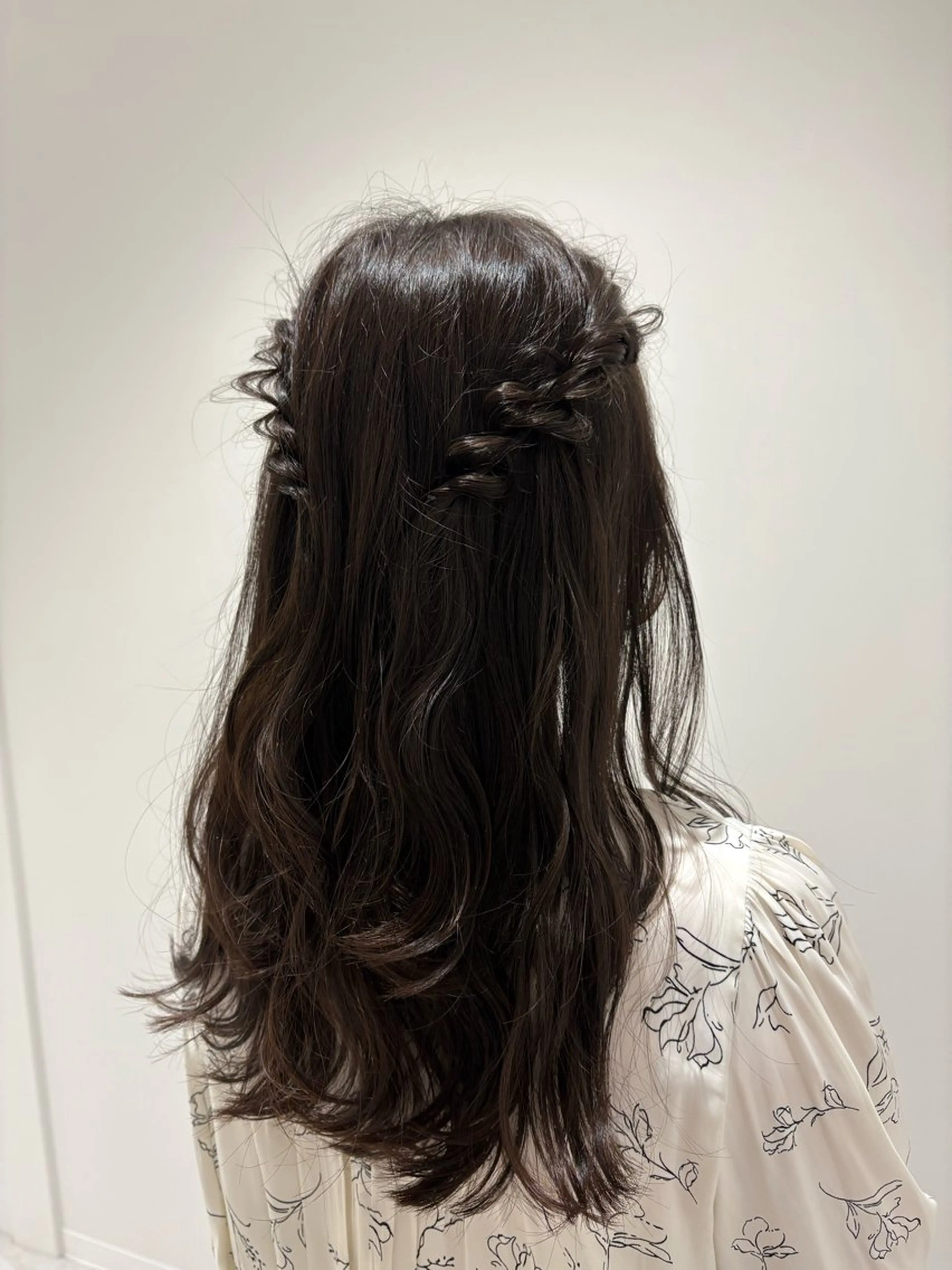 ヘアアレンジ 💗暖色/ブリーチ/ レイヤー/横浜/メイのヘアスタイル