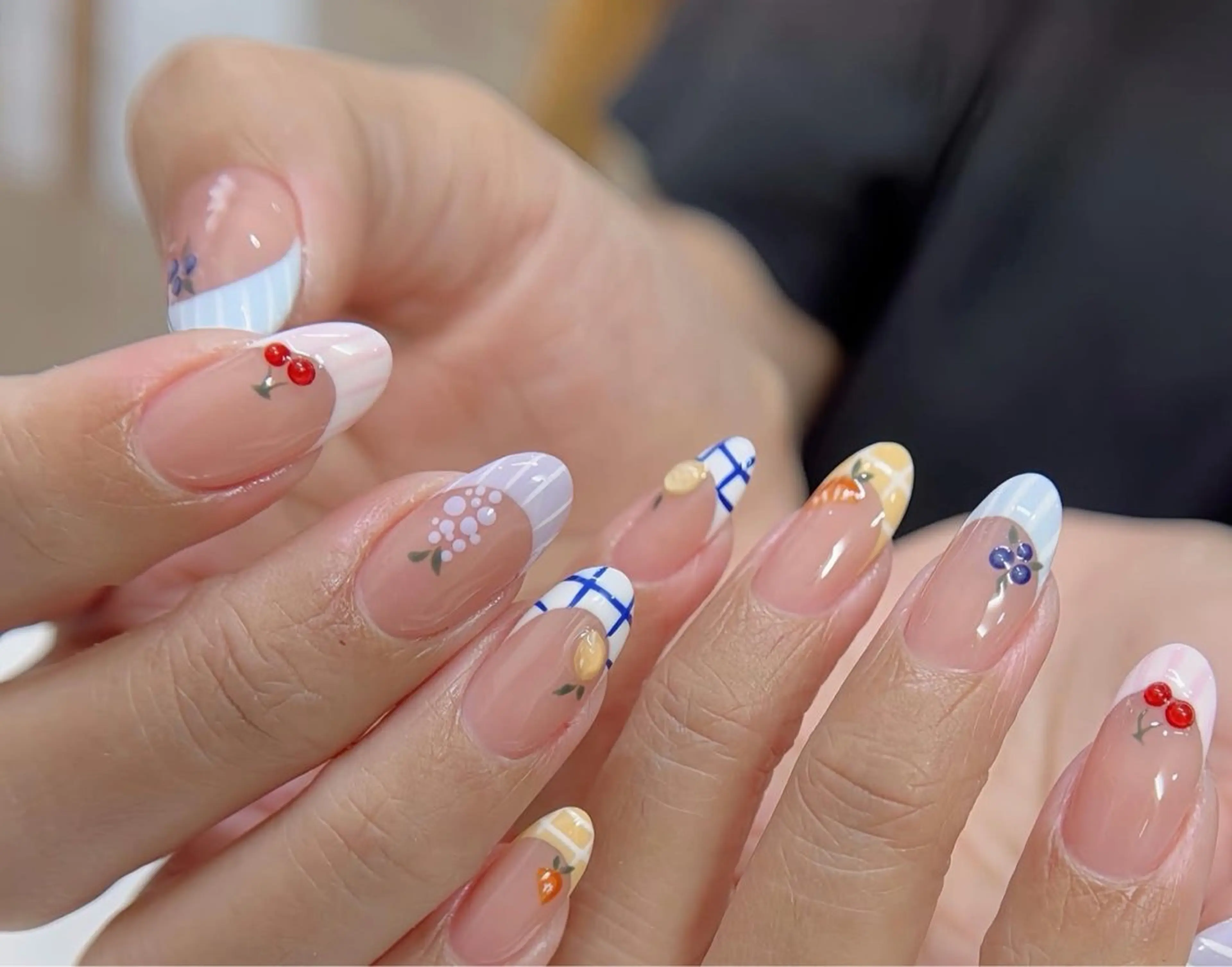 ネイル アートネイル フレンチネイル オフィスネイル シンプルネイル ハンドネイル Min. Nail Salonのネイルデザイン
