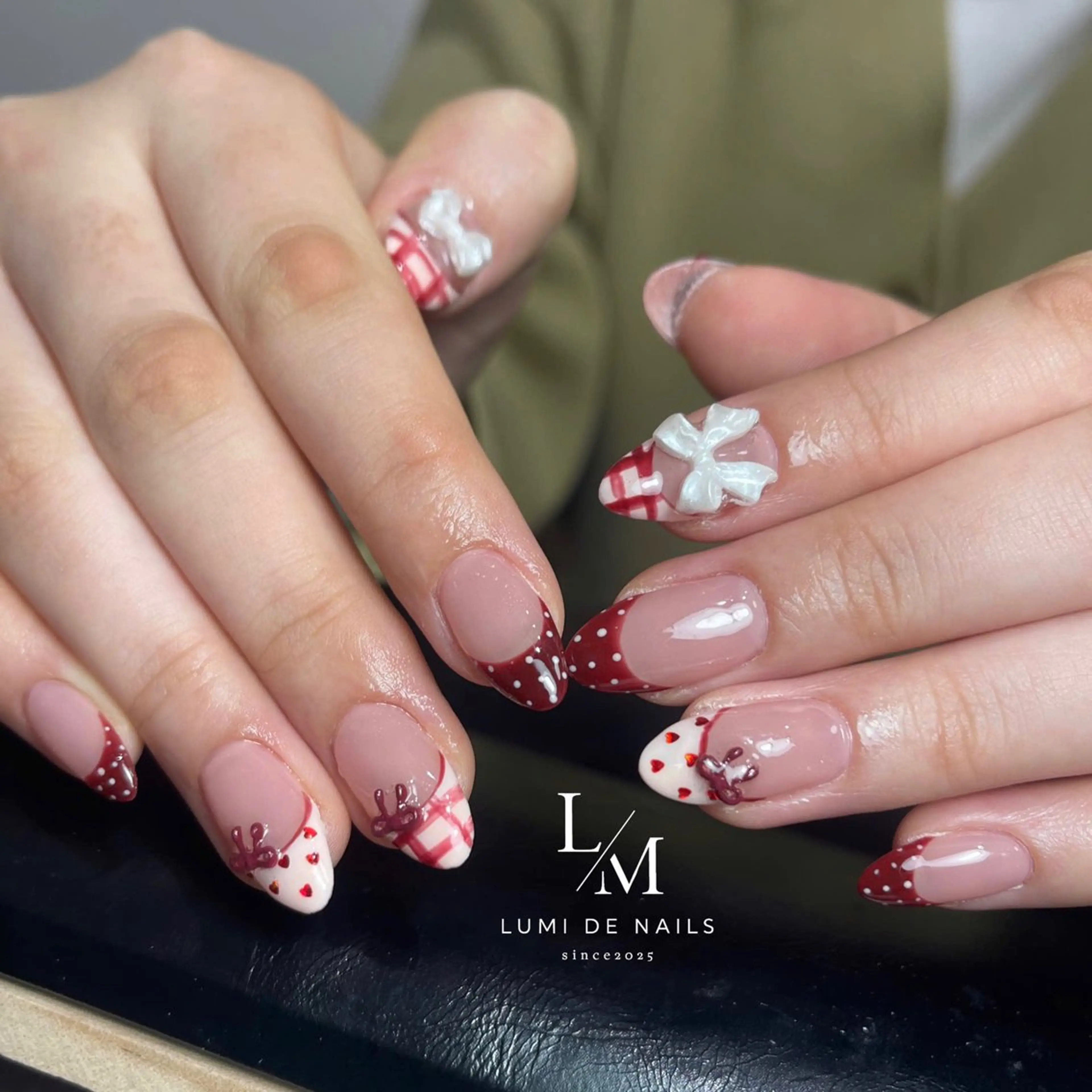 ネイル グラデーション ラメ(グリッター) マグネットネイル ミラーネイル ニュアンスネイル ハンドネイル Lumi de nailsのネイルデザイン