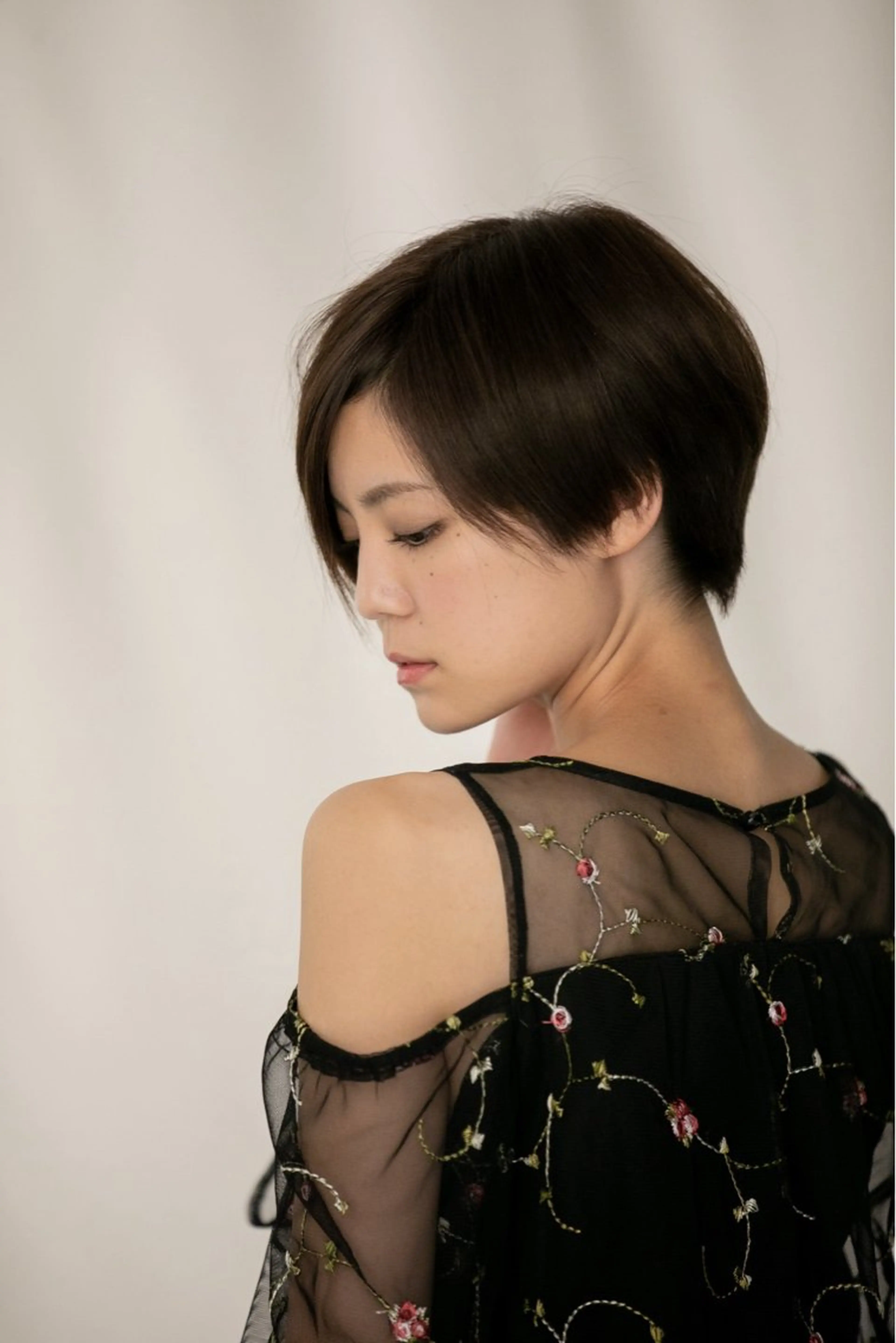 ミディアム ハイライト 髪質改善 小顔カット Endearing 銀座/レイヤーカットのヘアスタイル