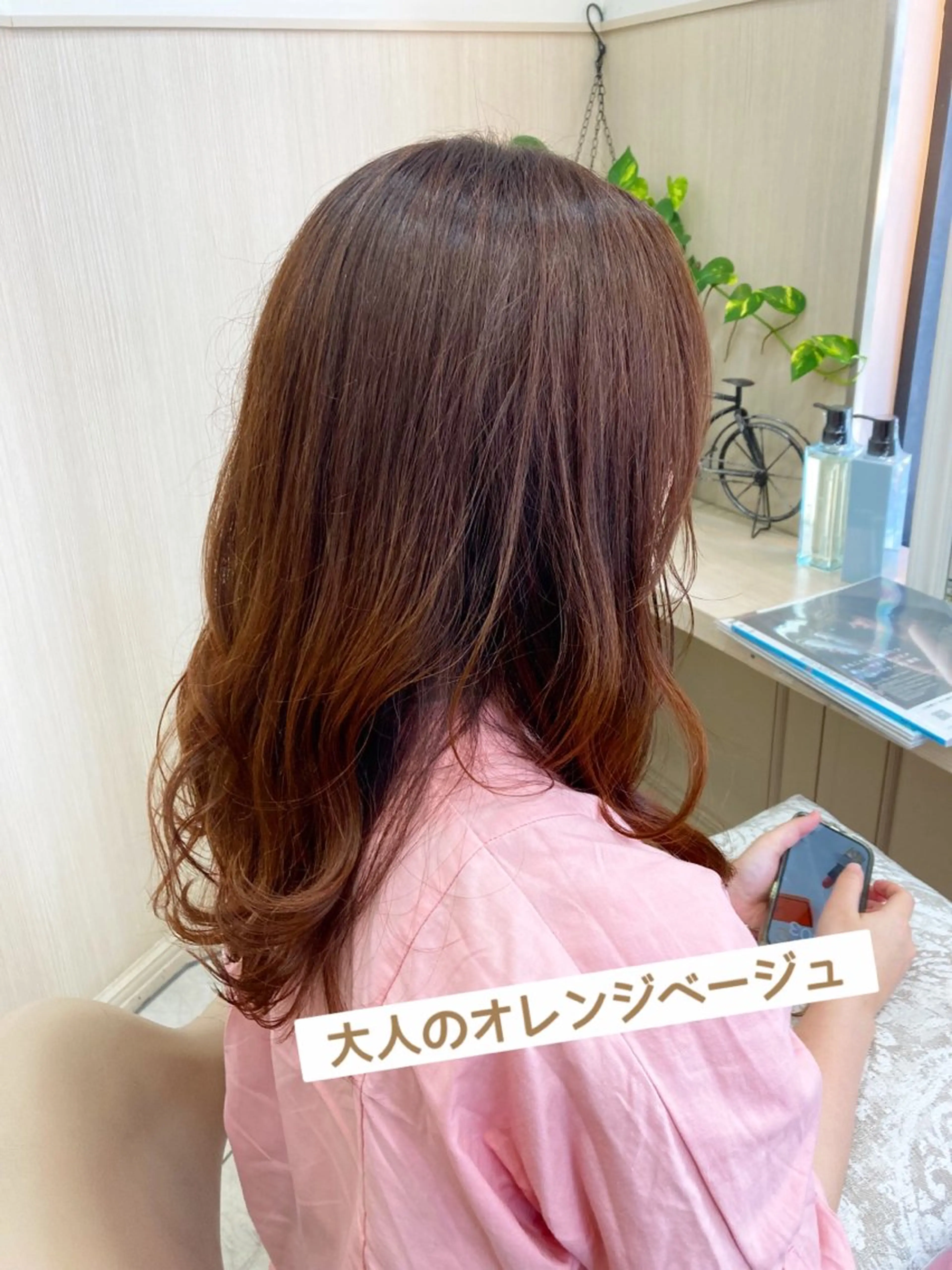 ロング あやかショート 白髪ぼかしのヘアスタイル