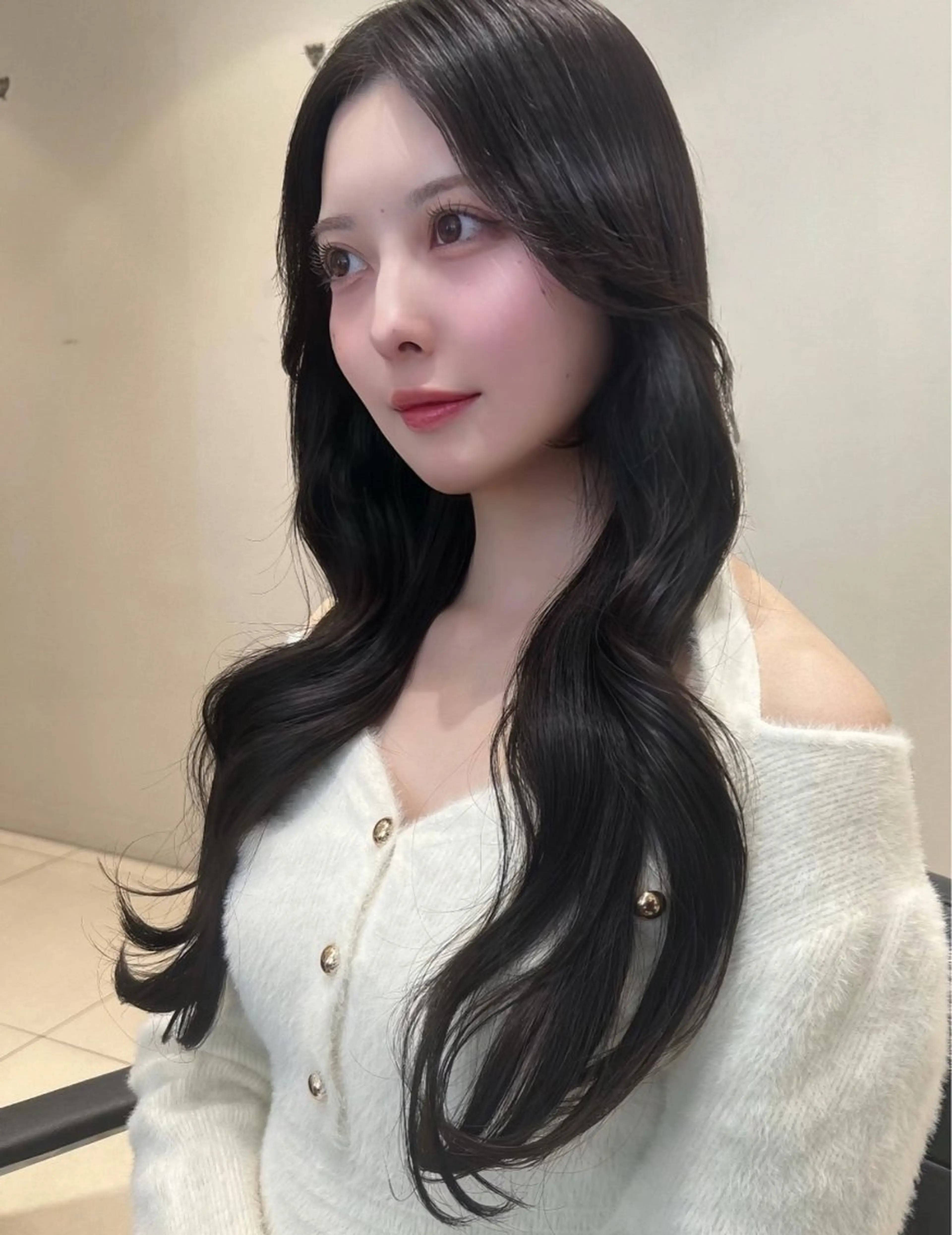 ロング カラー 透明感カラー ダークグレー ダークグレージュ グレージュ カット ヘアカラー トリートメント 艶髪×盛れる顔まわり 🫧新宿/SHOKIのヘアスタイル