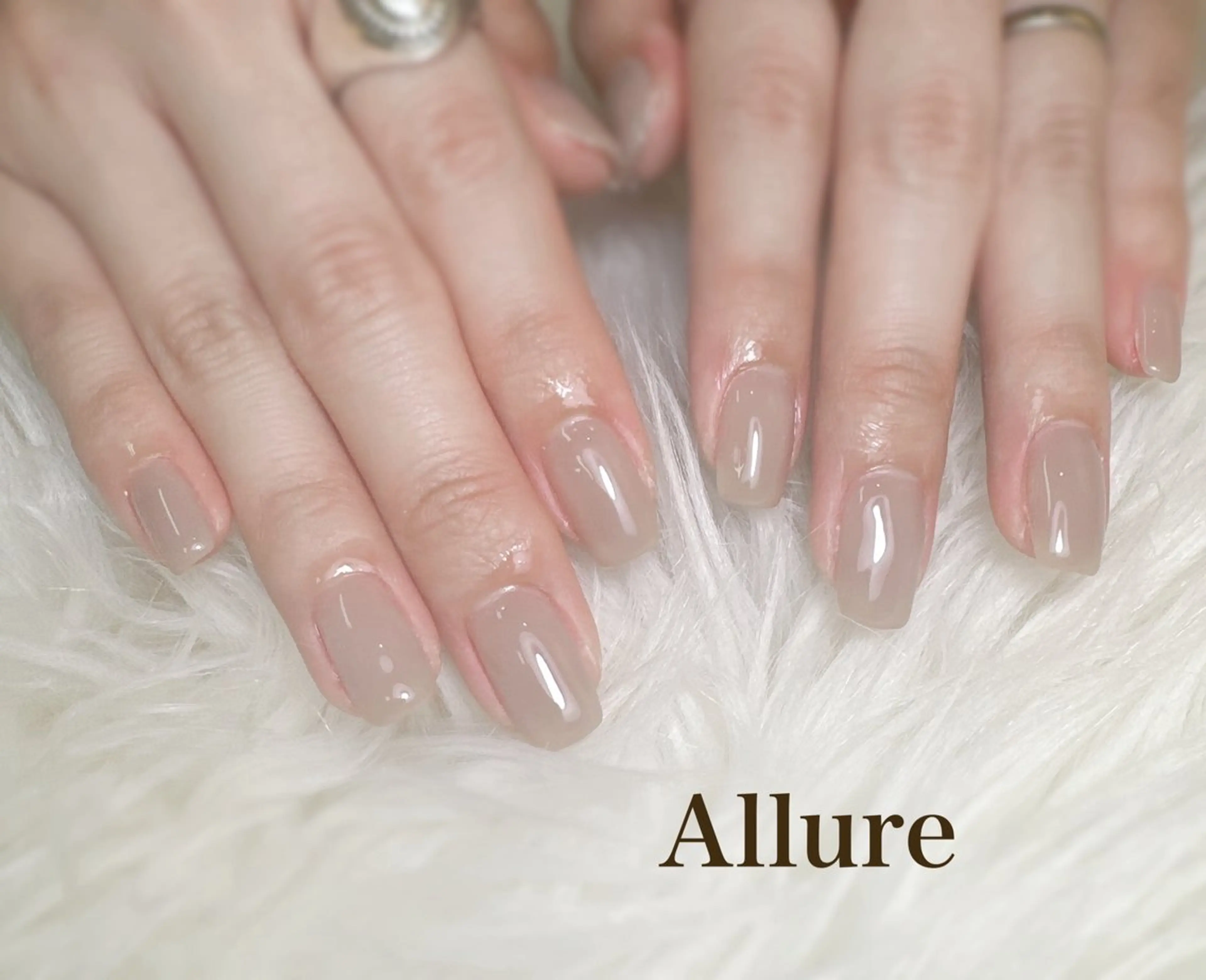 ネイル ワンカラーネイル Allure Yuuのネイルデザイン