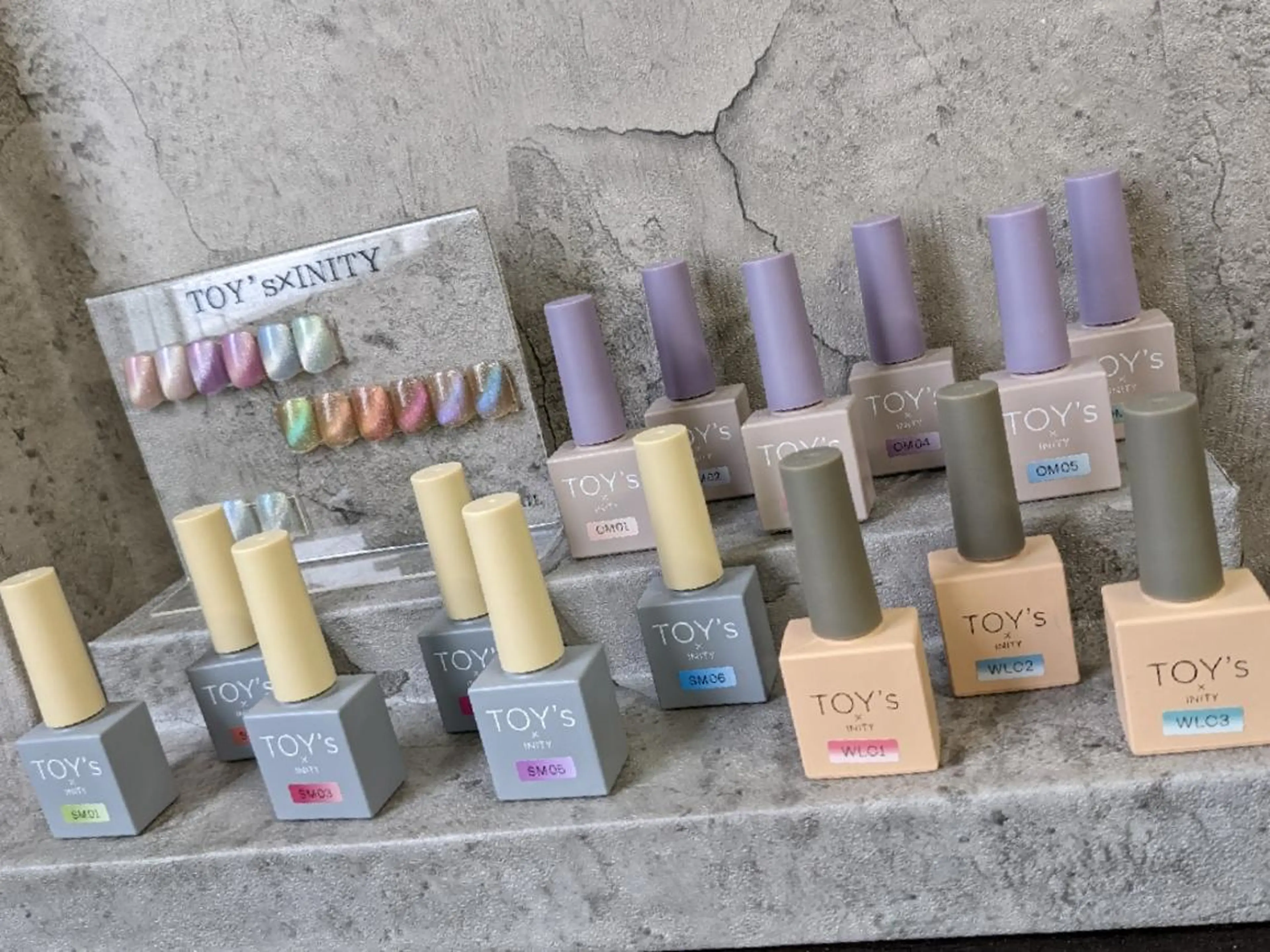 ネイル マグネットネイル ハンドネイル Nail SIRANGANAのネイルデザイン