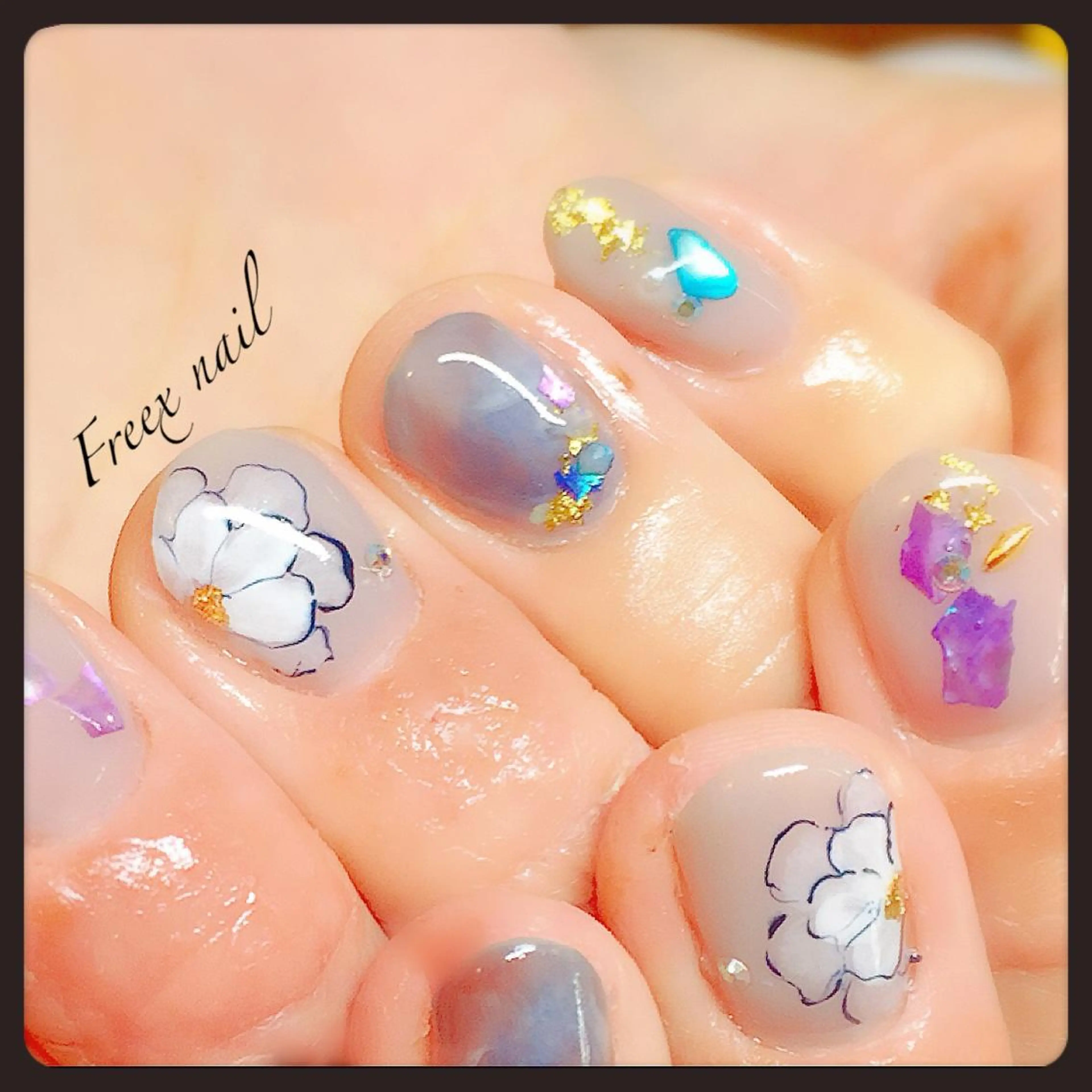 ネイル アートネイル ニュアンスネイル freex nail /ニュアンス/個性派のネイルデザイン