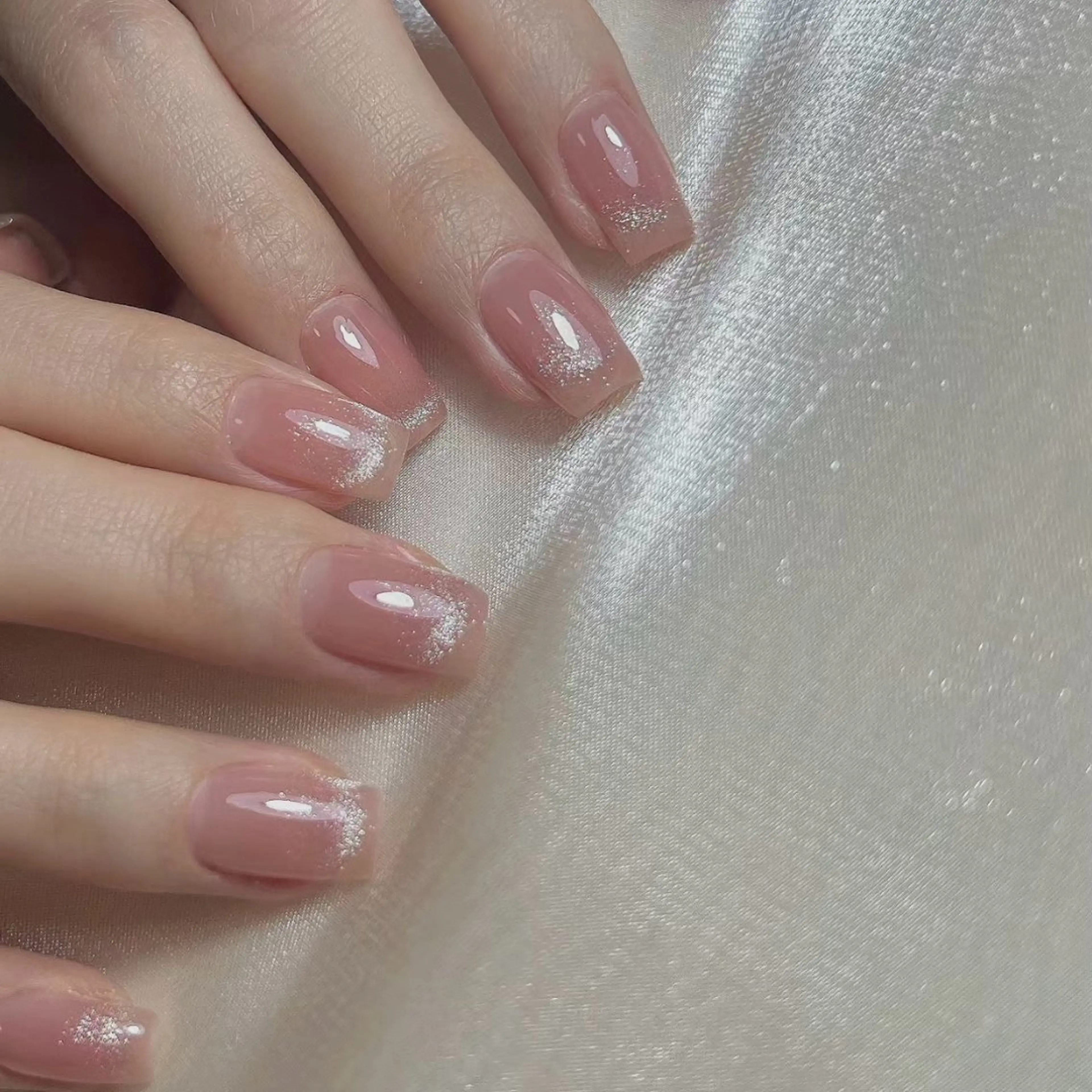 ネイル マギー ネイル🦋のネイルデザイン