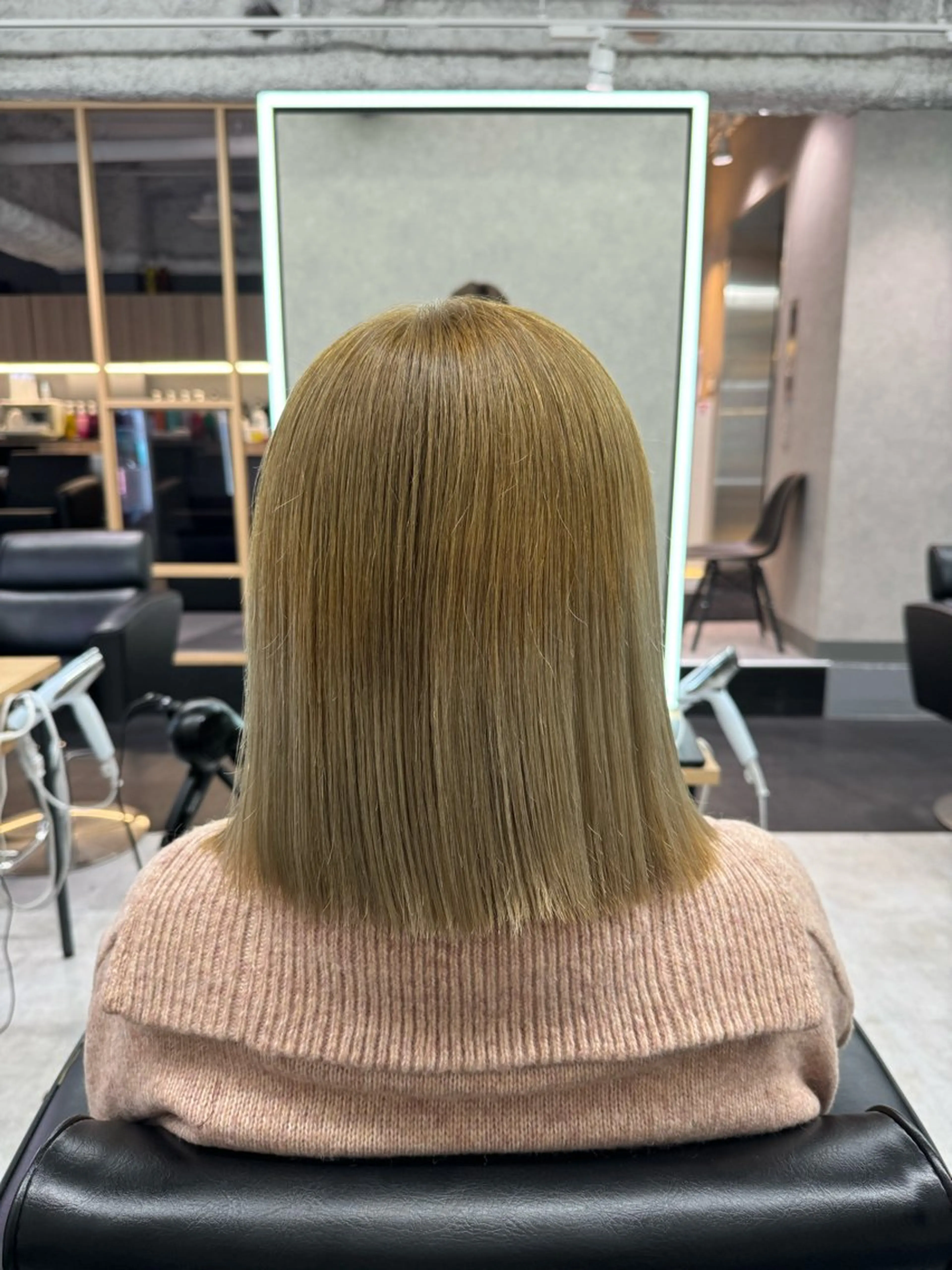 ミディアム カラー 吉満 翔のヘアスタイル