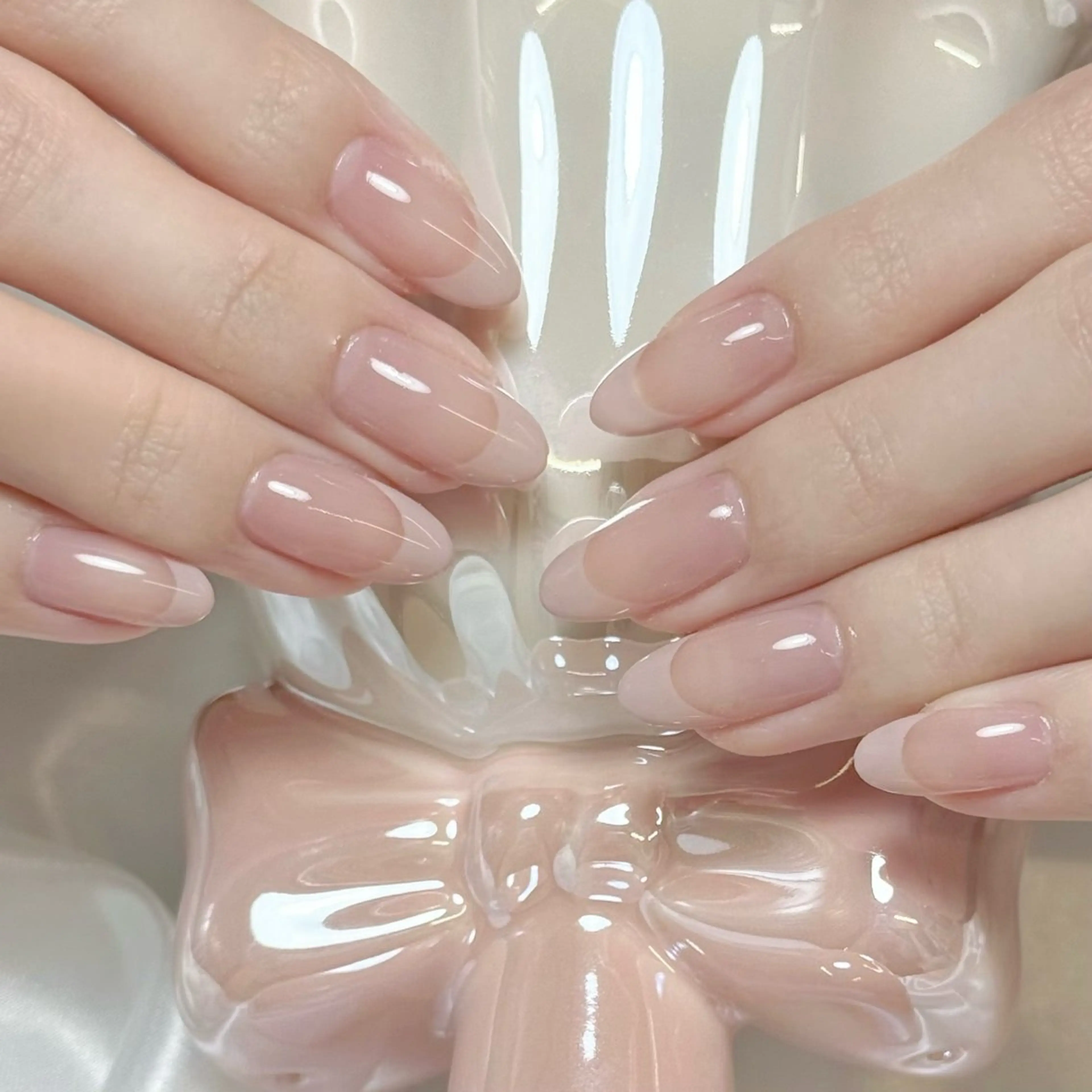 ネイル オーロラネイル ブルー フラッシュネイル フットネイル フレンチネイル 🌷yui ネイル🌷のネイルデザイン