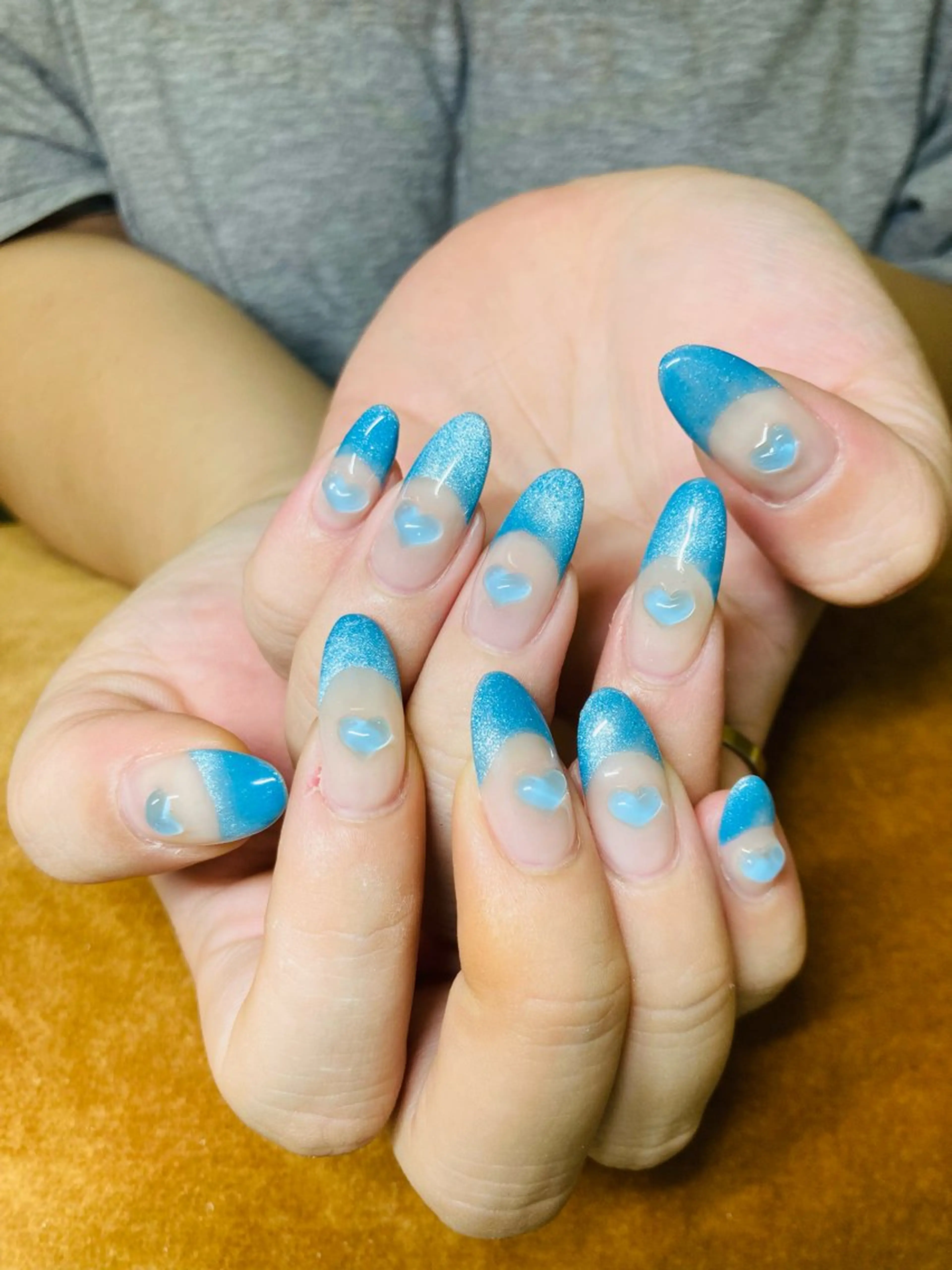 ネイル ECLAT エクラ所属・寺山 千鶴のネイルデザイン