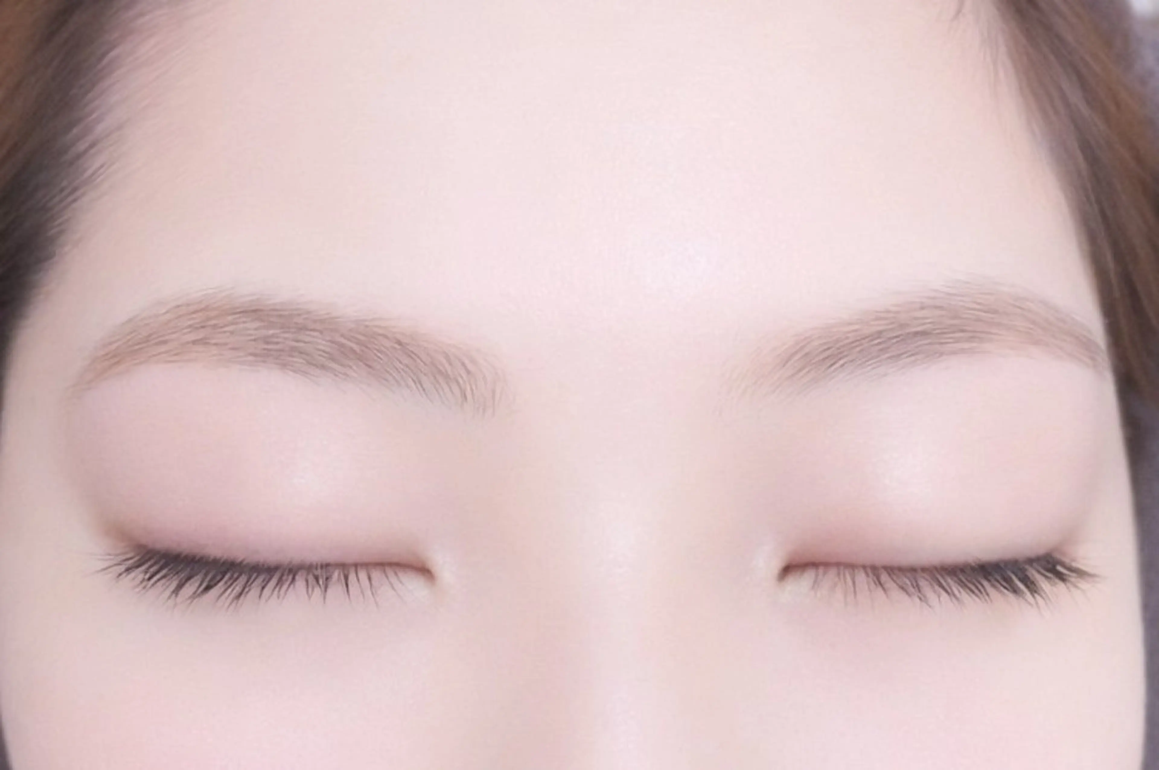 アイブロウ 眉毛ワックス脱毛 ワックス脱毛 松下 奈津子のマツエク・マツパデザイン