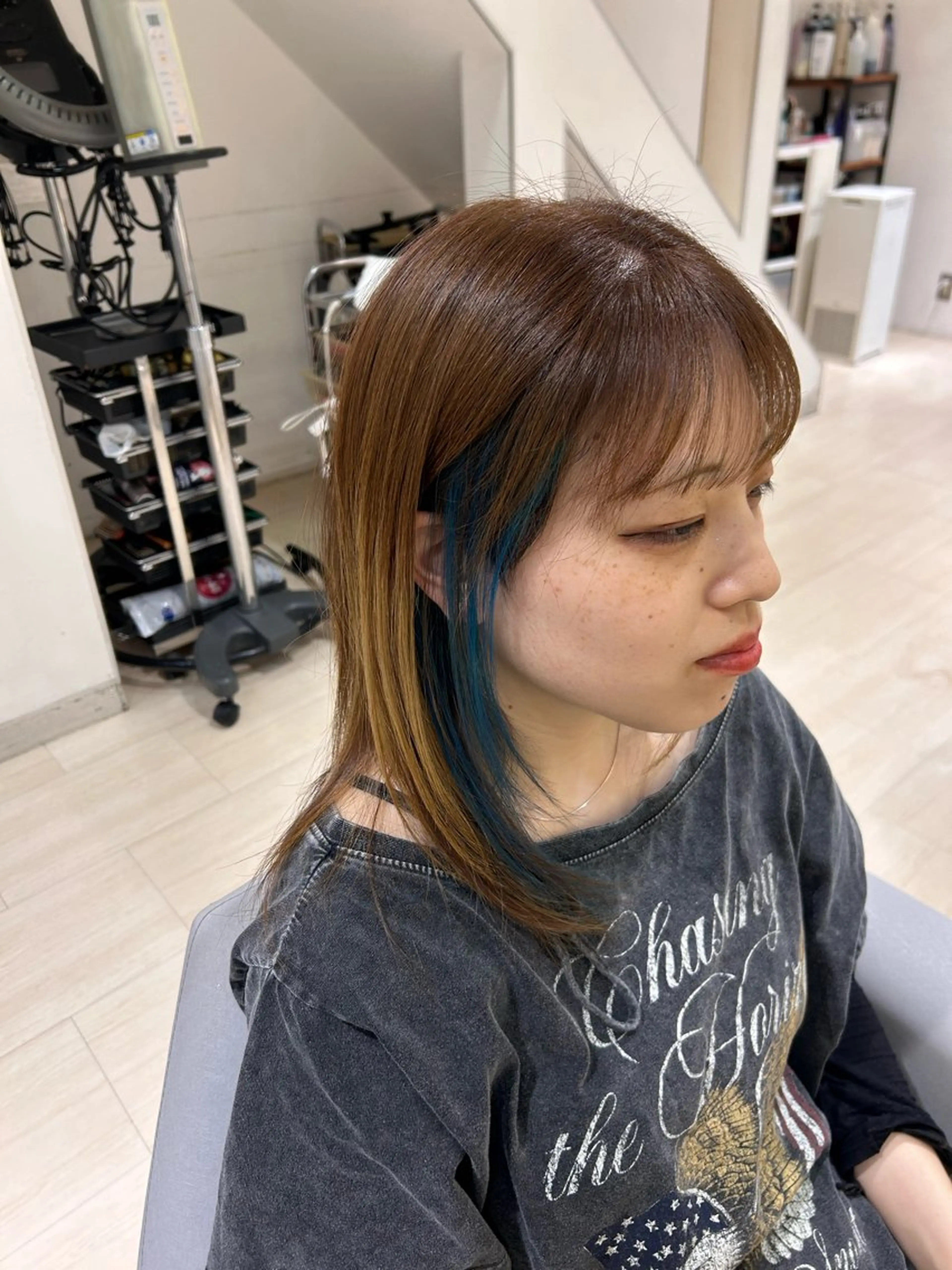 ミディアム ヘアカラー 堀 日次のヘアスタイル