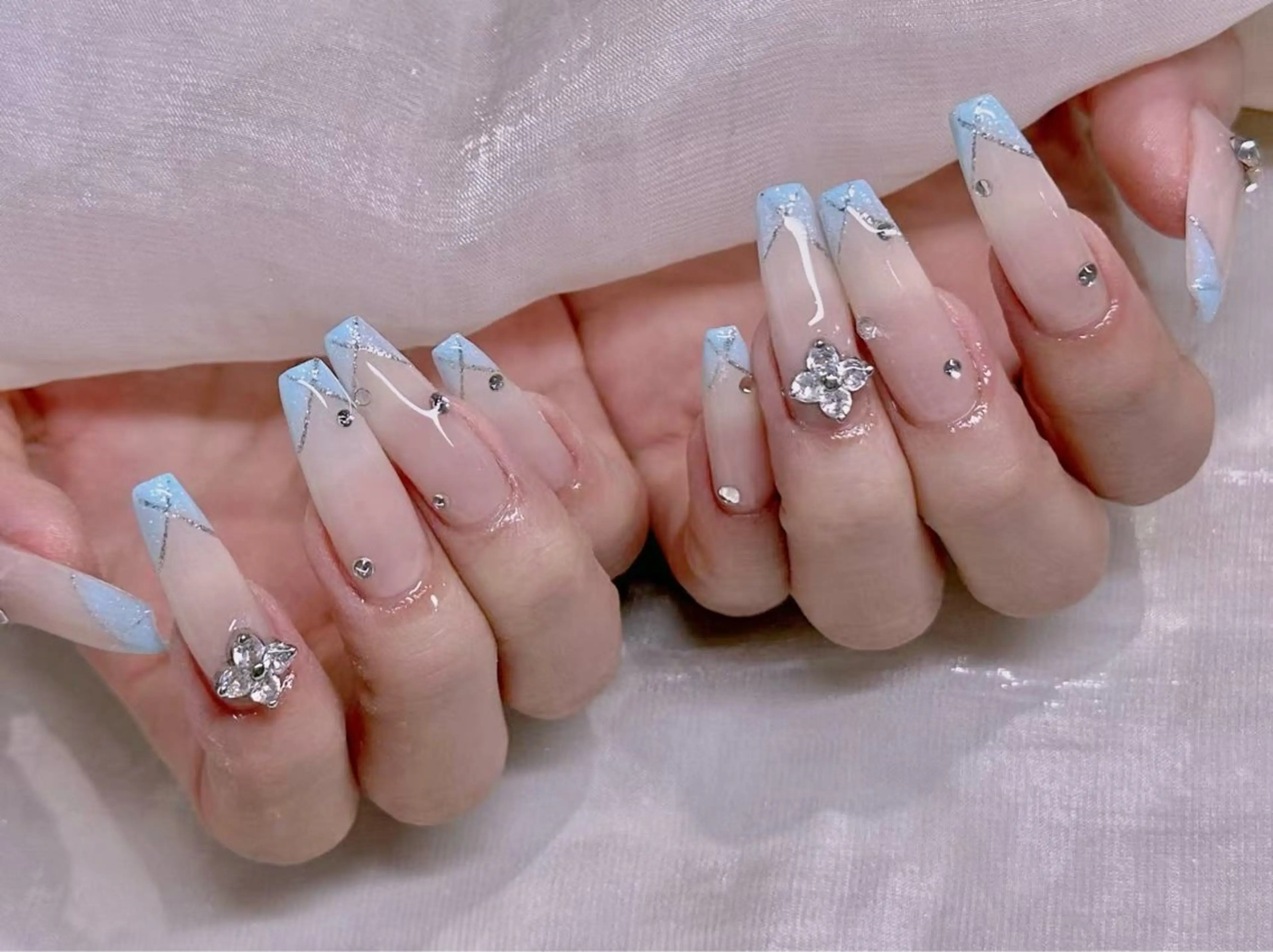 ネイル ハンドネイル 長さだし専門店 M2　rikaのネイルデザイン