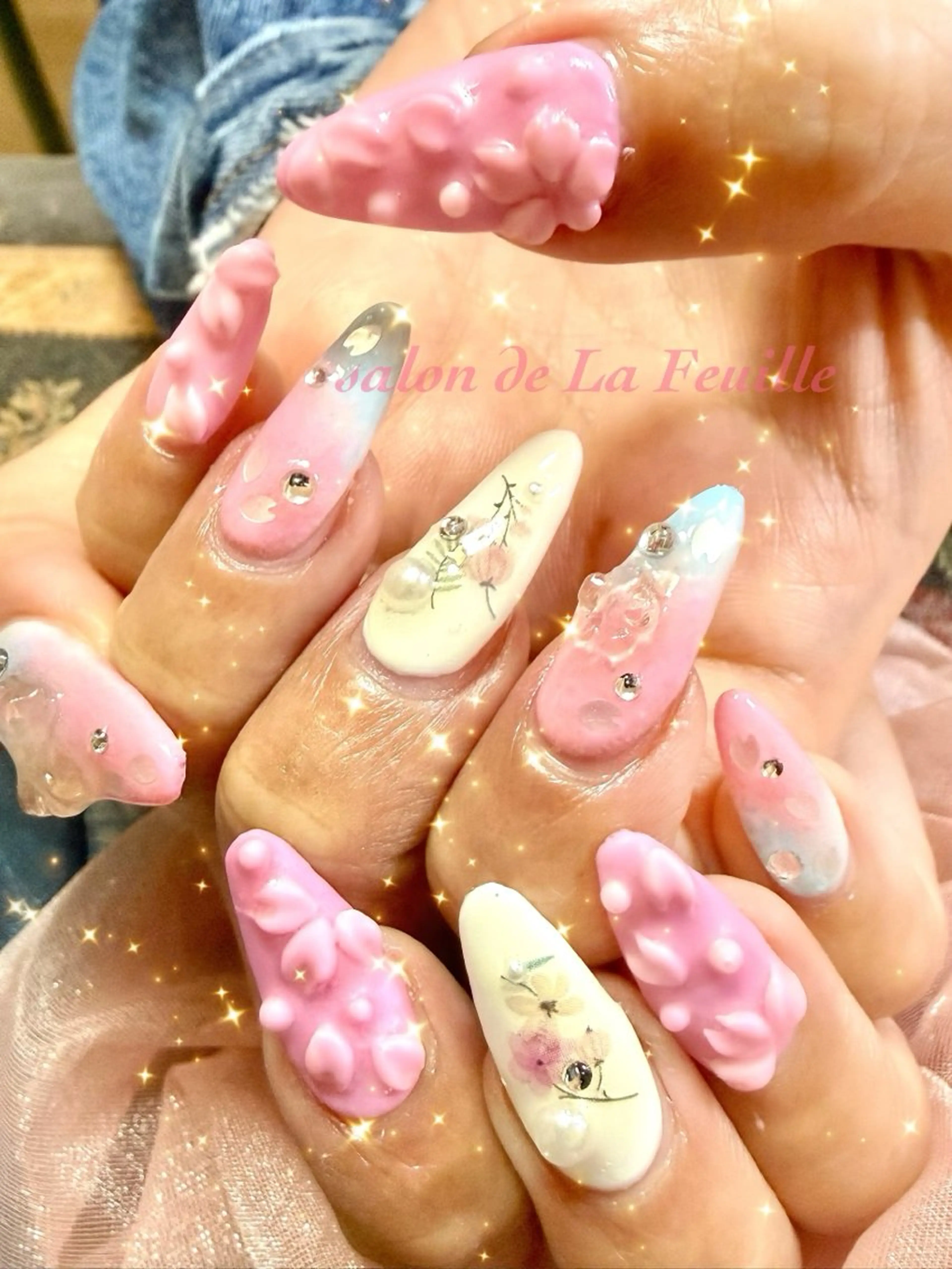 セミロング サロンドラフィーユ LAFEUILLEのネイルデザイン