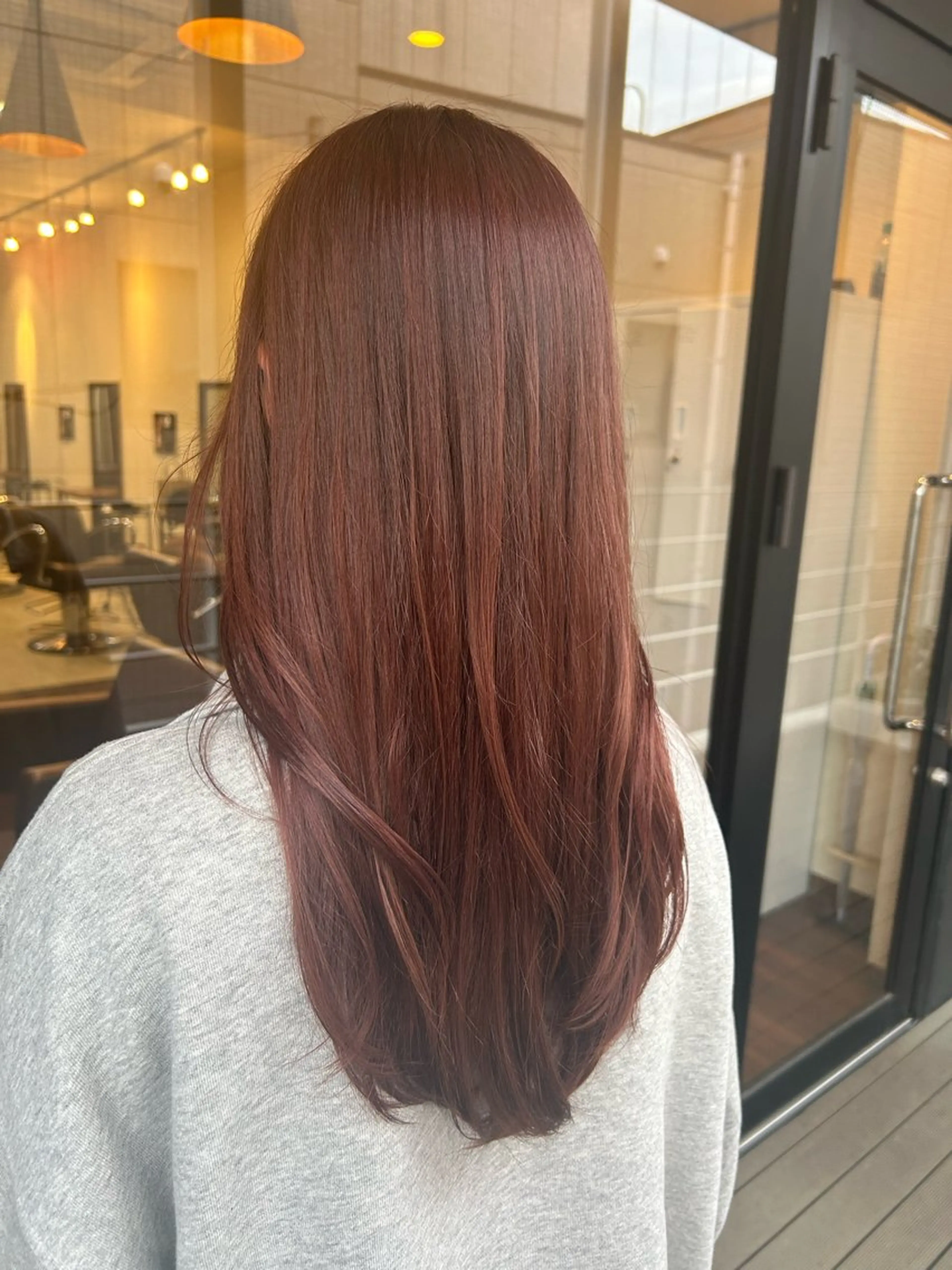 ロング ヘアカラー 🦋髪質改善🦋 眞井琴美のヘアスタイル