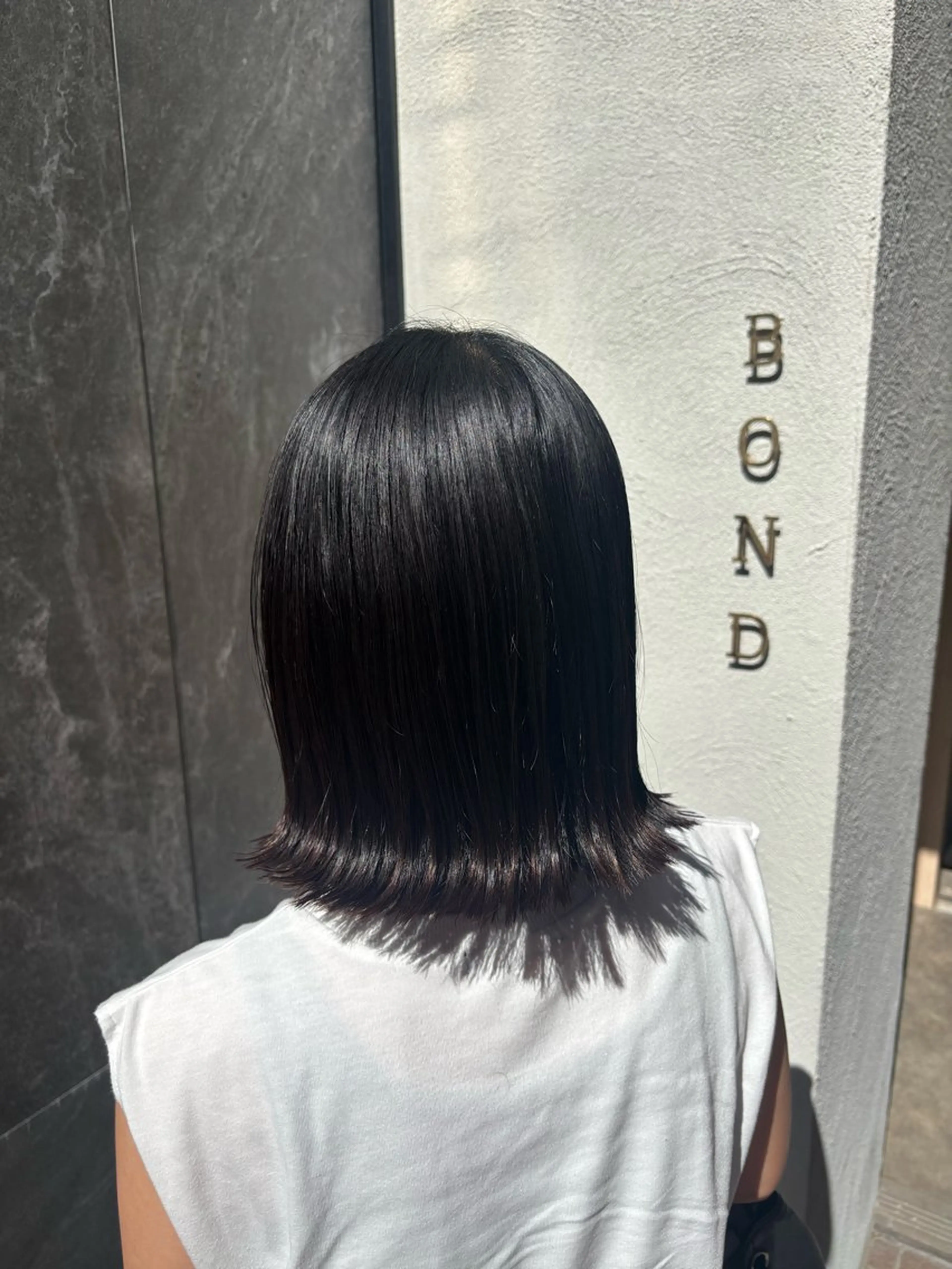 ショート ボブ 縮毛矯正 カット ヘアカラー 石原 望来のヘアスタイル