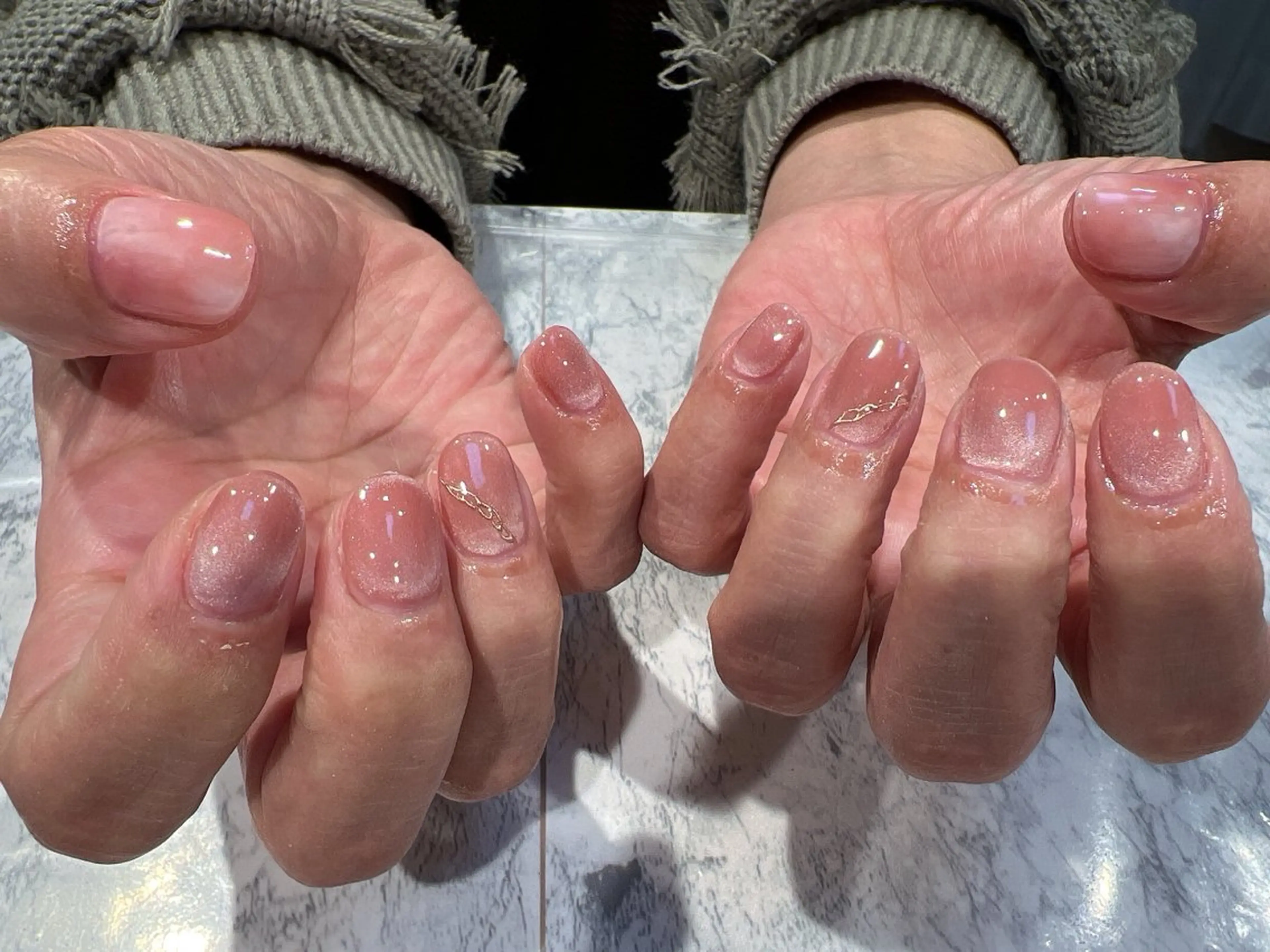 ネイル ハンドネイル Lavish nailのネイルデザイン