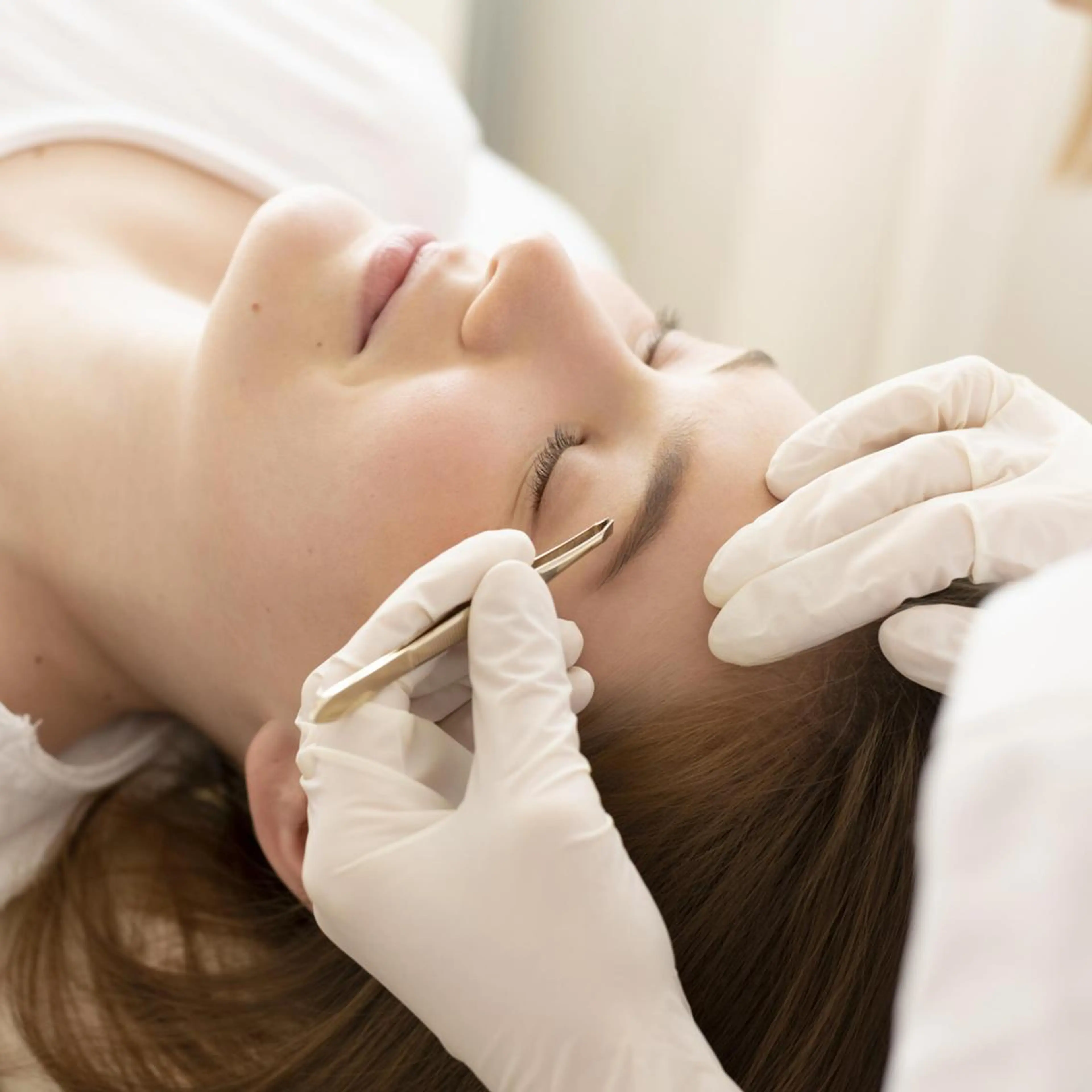 アイブロウ 眉・アイブロウ専門 Queen’sWaxの眉毛・アイブロウイメージ