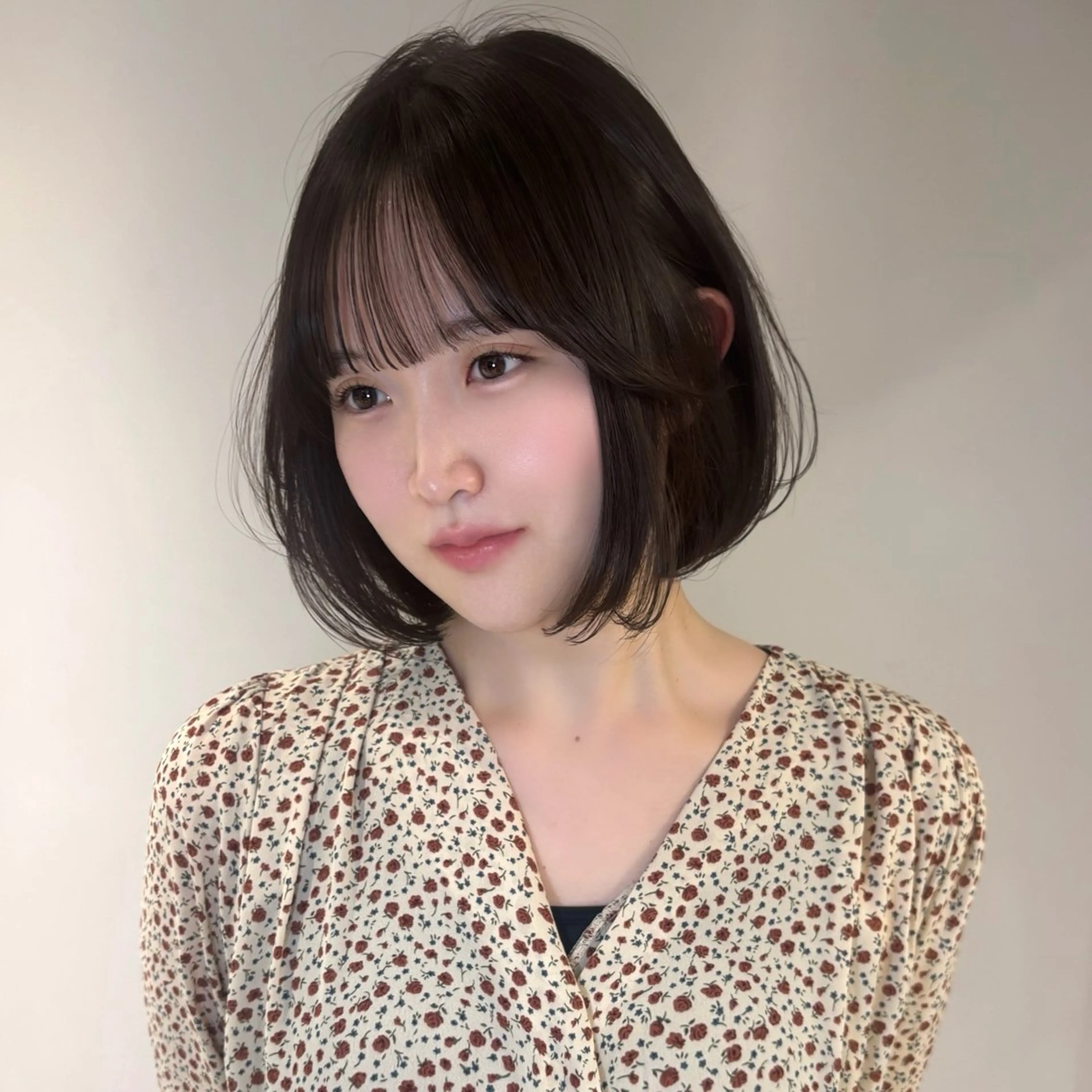 ショート ボブ 横岡 亜香里のヘアスタイル