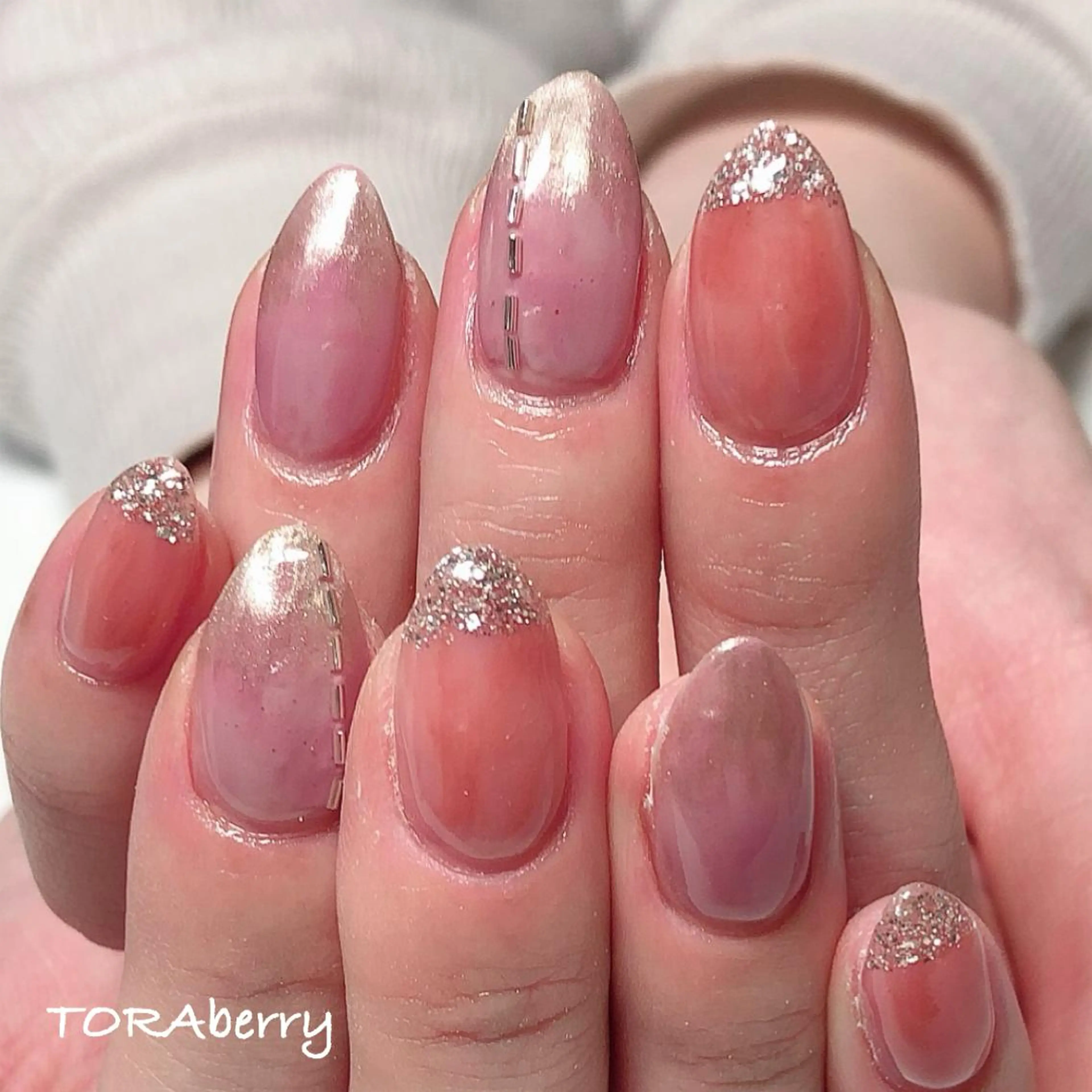 ネイル ニュアンスネイル ハンドネイル ネイリスト なつみのネイルデザイン