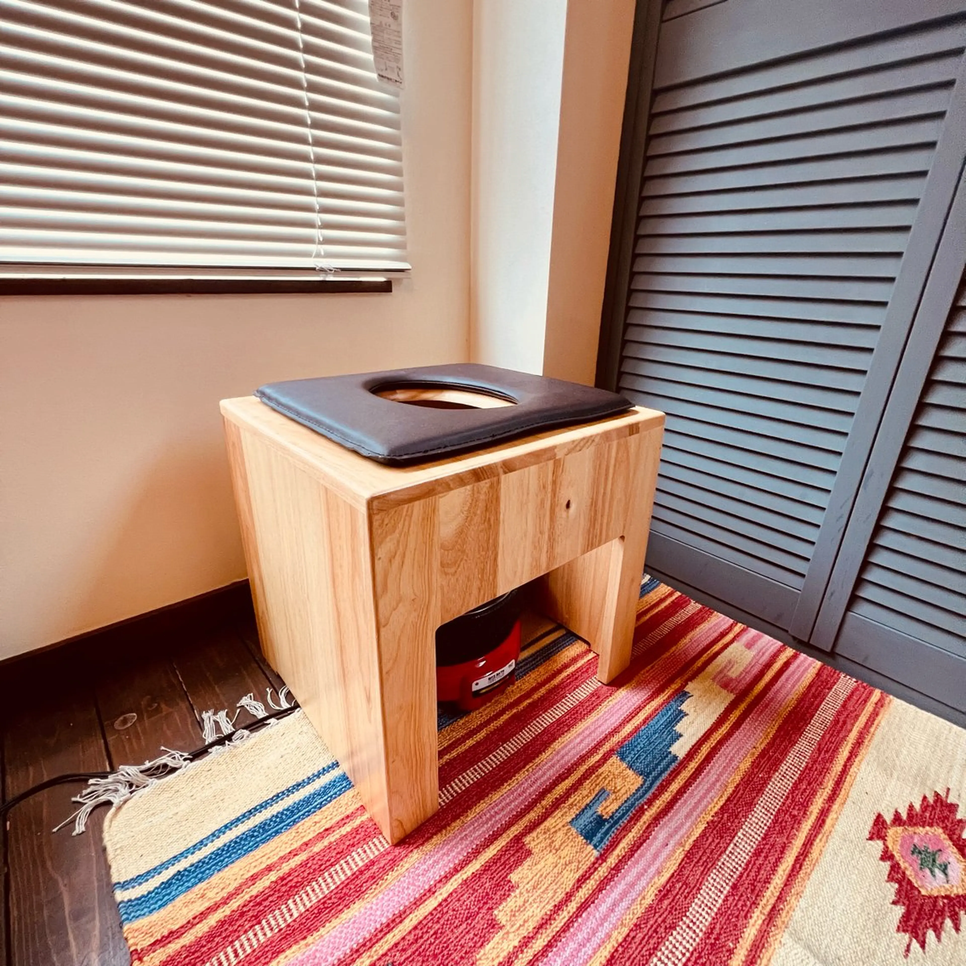 ハーブピーリング 痩身　漢方よもぎ蒸しのエステ・リラクイメージ