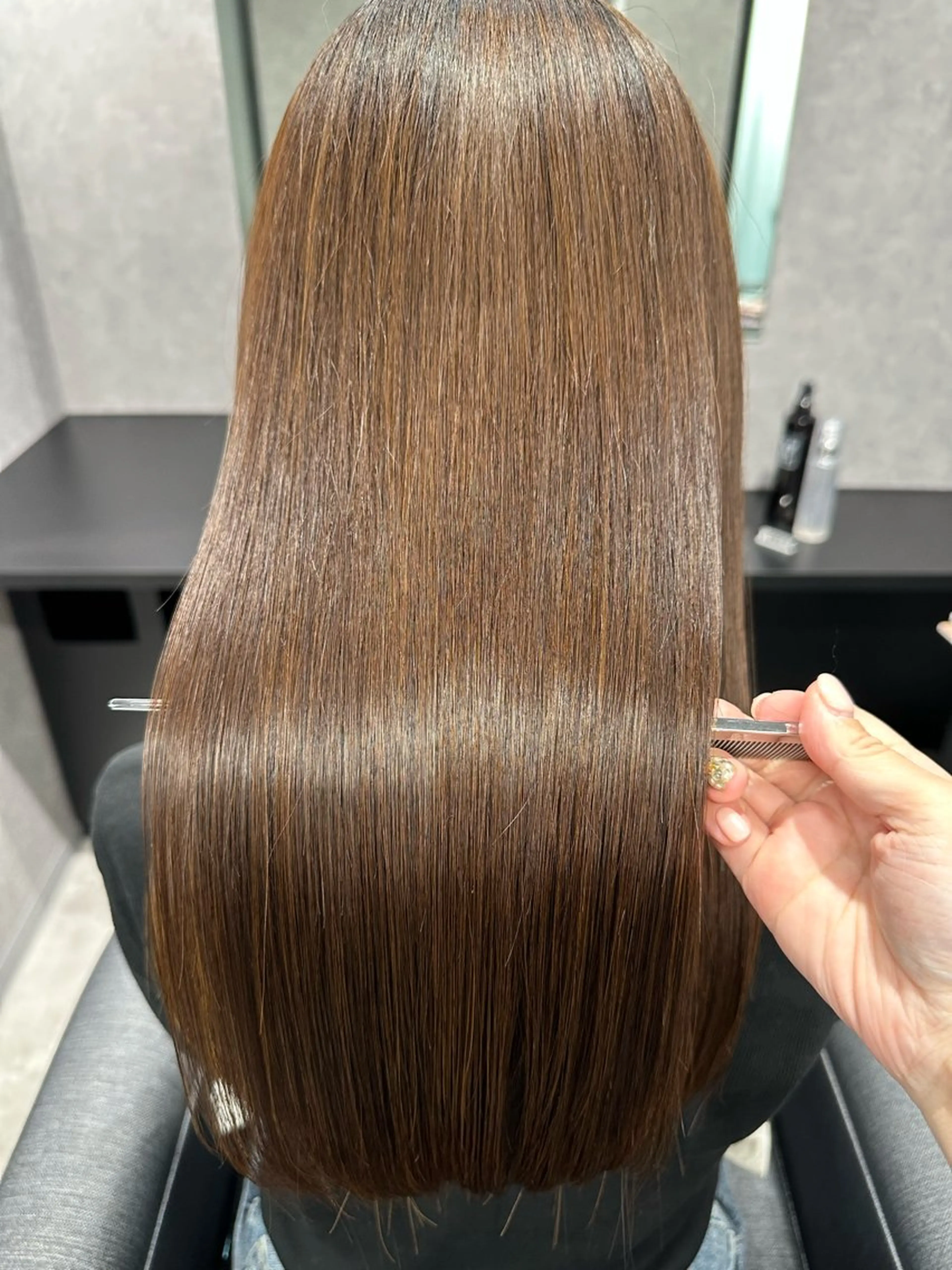 セミロング トリートメント カット トリートメント 岩崎 恵実のヘアスタイル