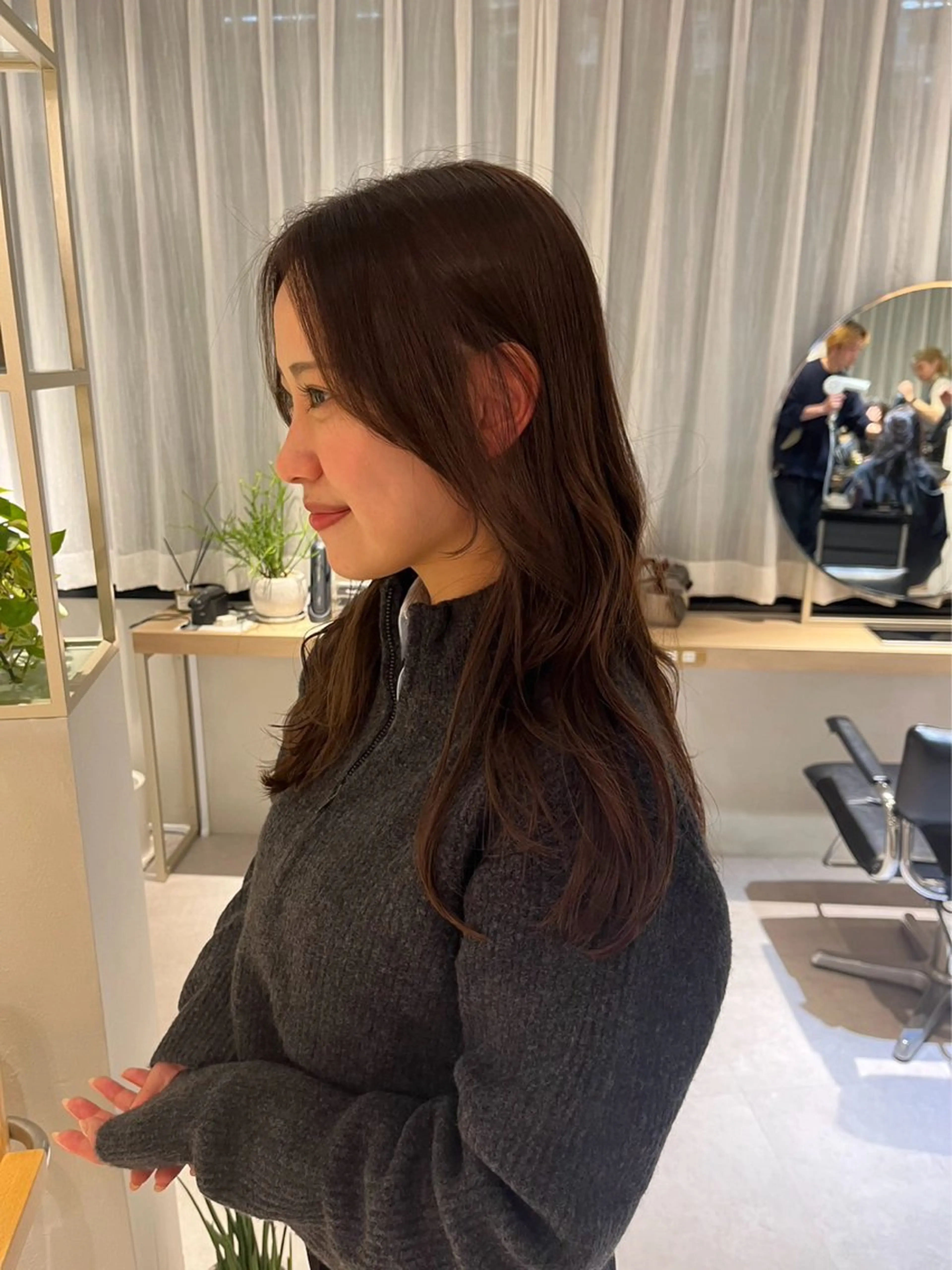 セミロング 韓国風ヘア レイヤーカット 透明感カラー/似合わ せカット/大島実加永のヘアスタイル