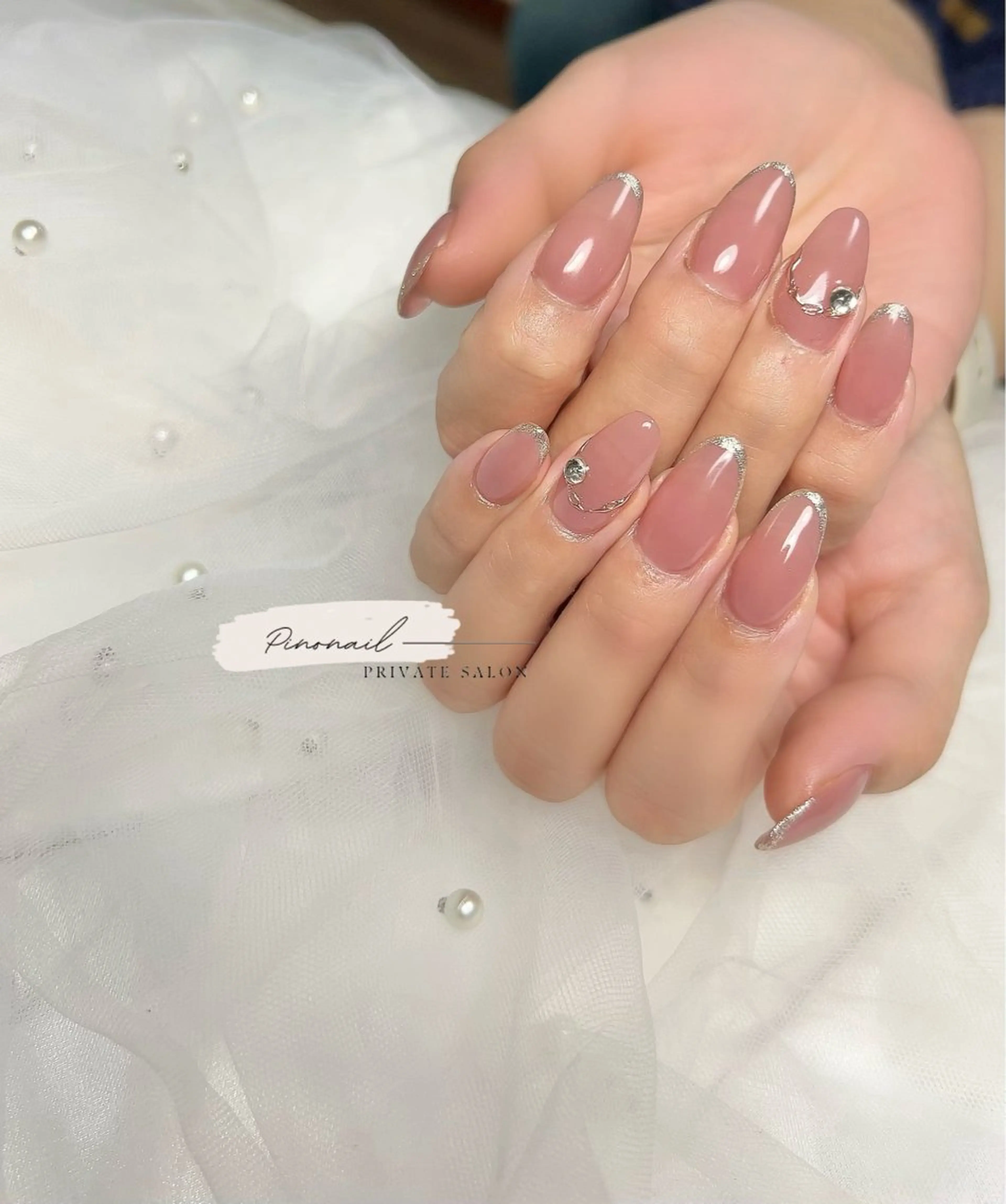 ネイル 長さ出し ハンドネイル Pino Nailのネイルデザイン