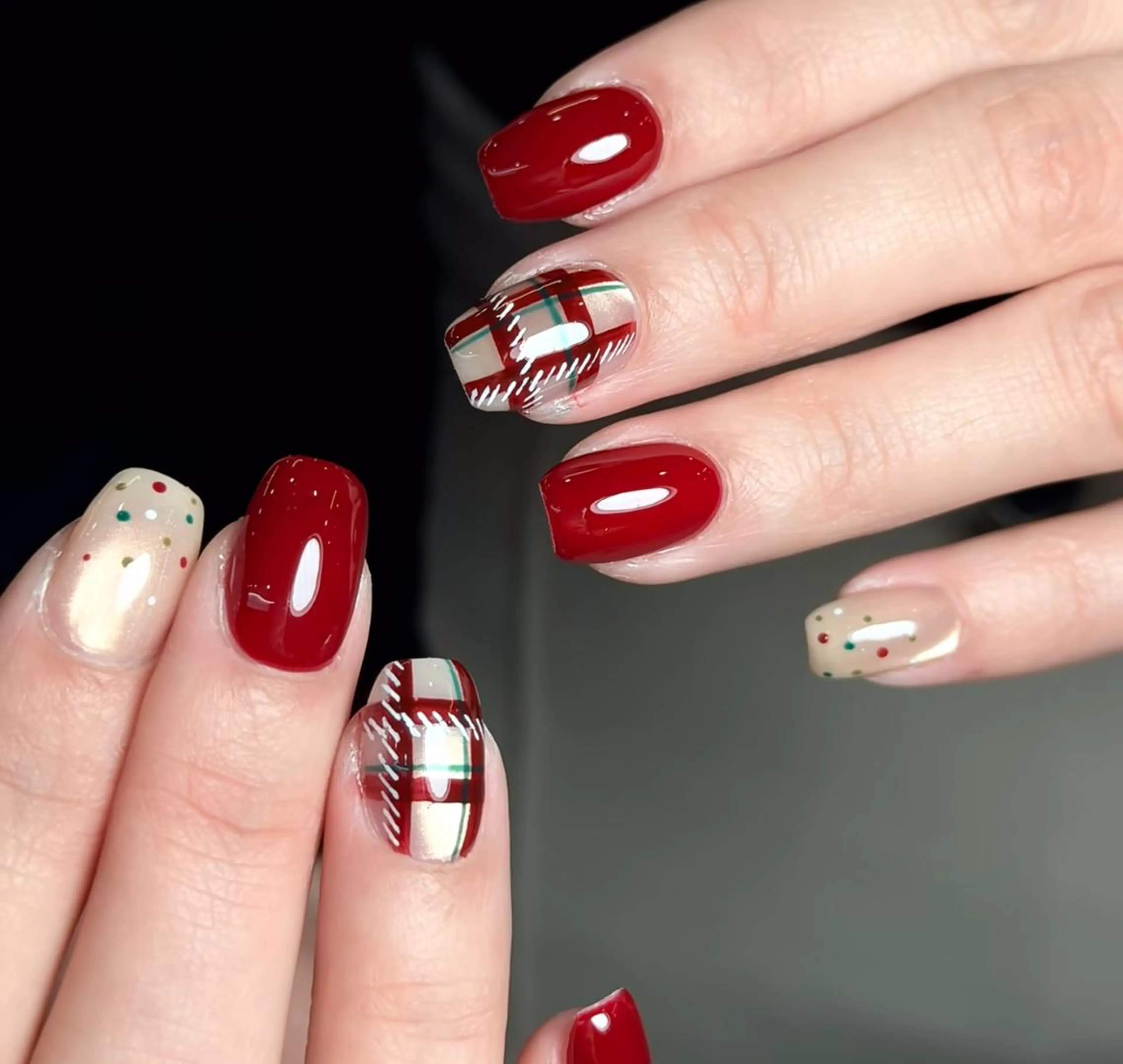ネイル ハンドネイル 🎀 UU_nailのネイルデザイン