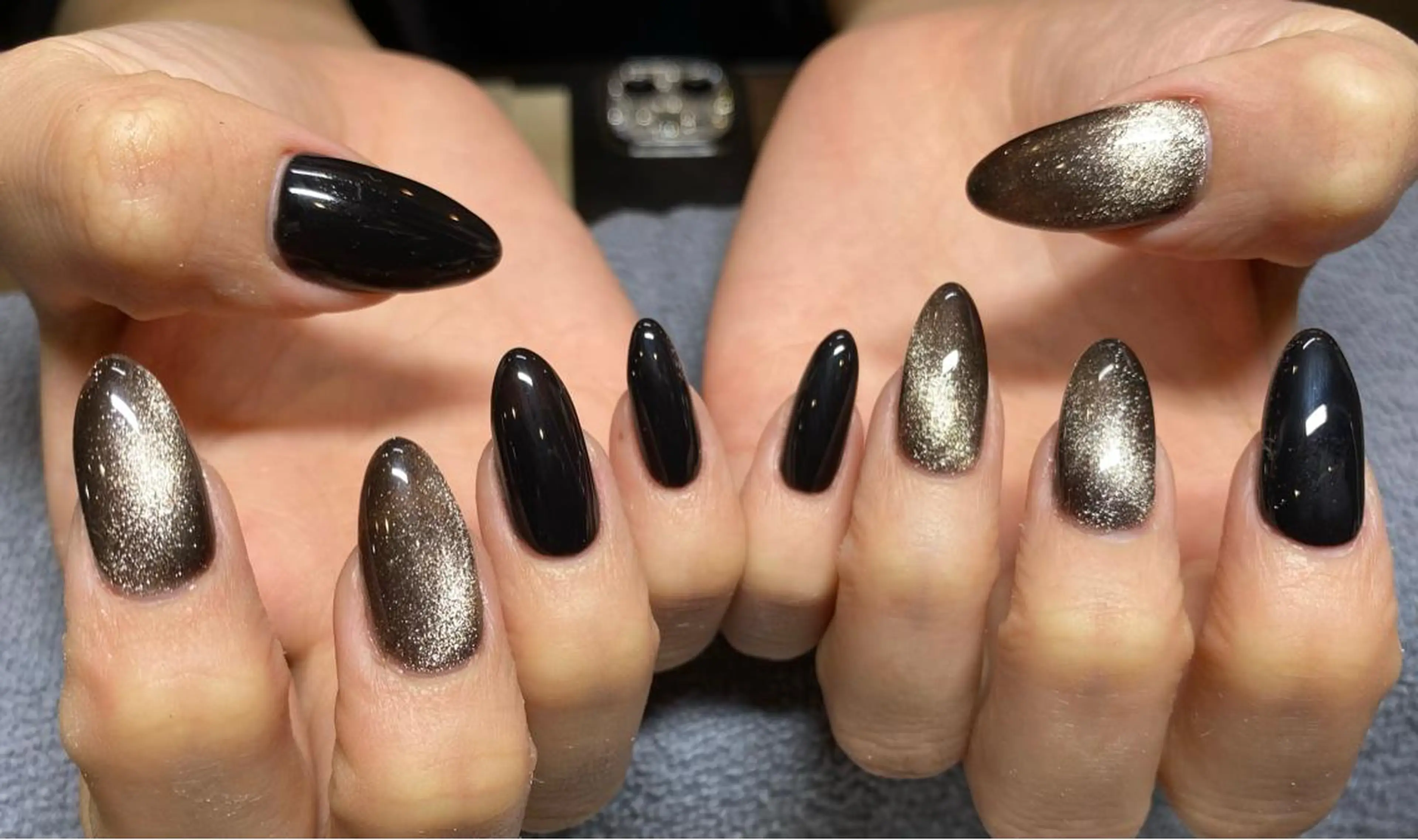 ネイル マグネットネイル ワンカラーネイル スカルプネイル Cleo伏見店🌿 Momokaのネイルデザイン