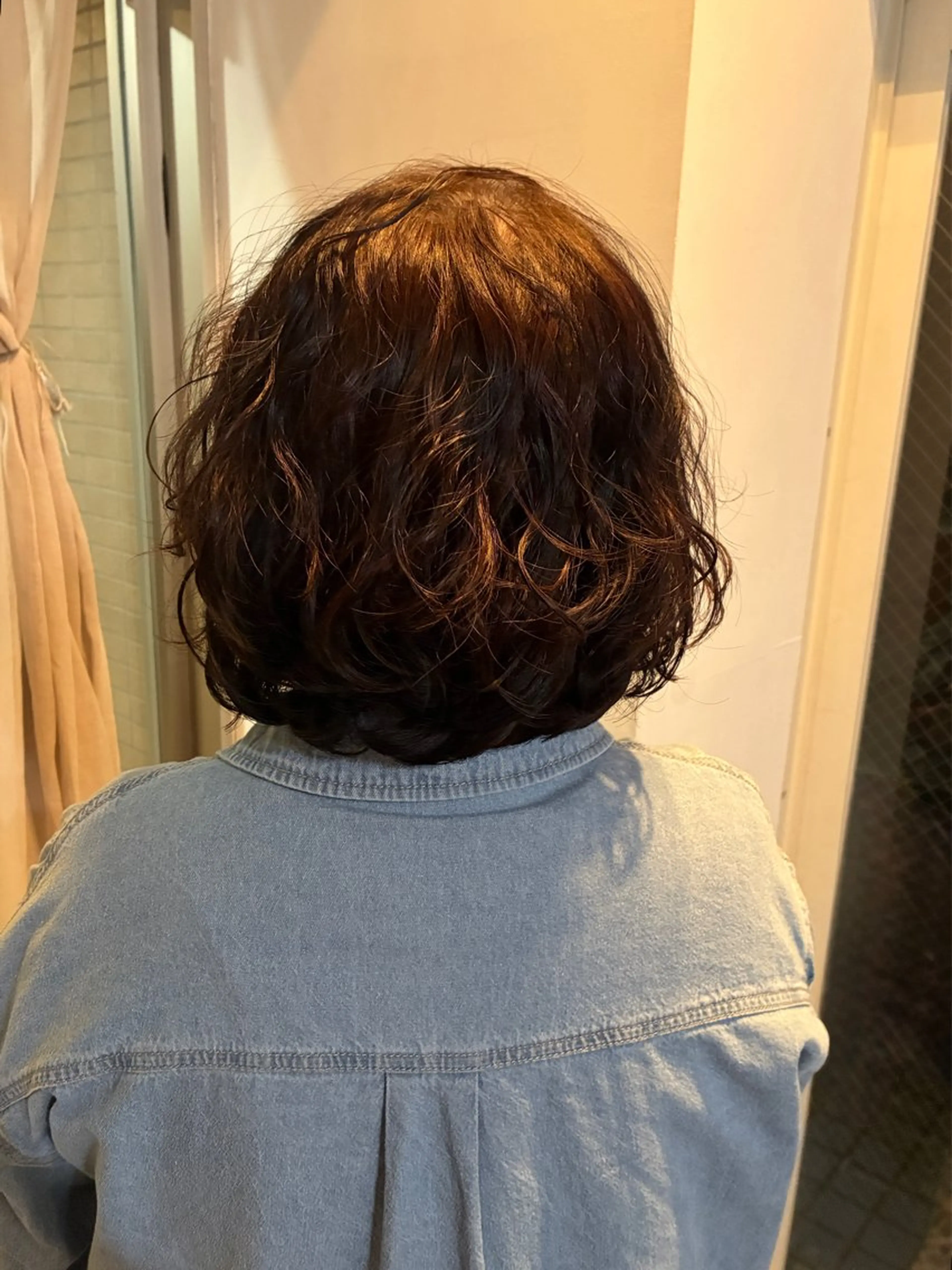 ミディアム パーマ ミディアムパーマ 吉田 理那のヘアスタイル