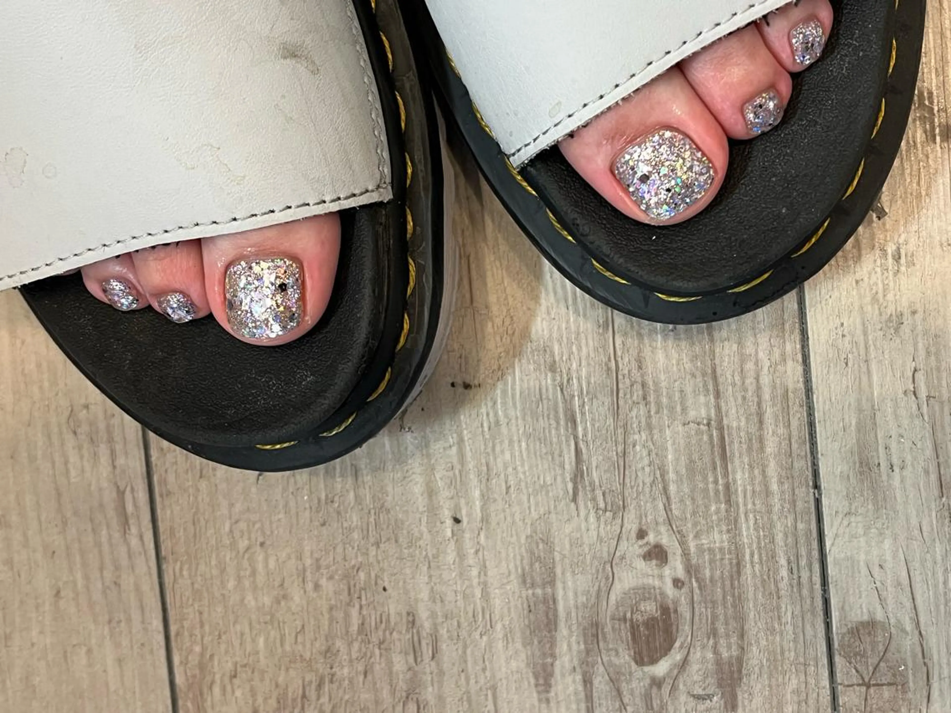 ネイル フットネイル LINON所属・【LINON】 airiのネイルデザイン