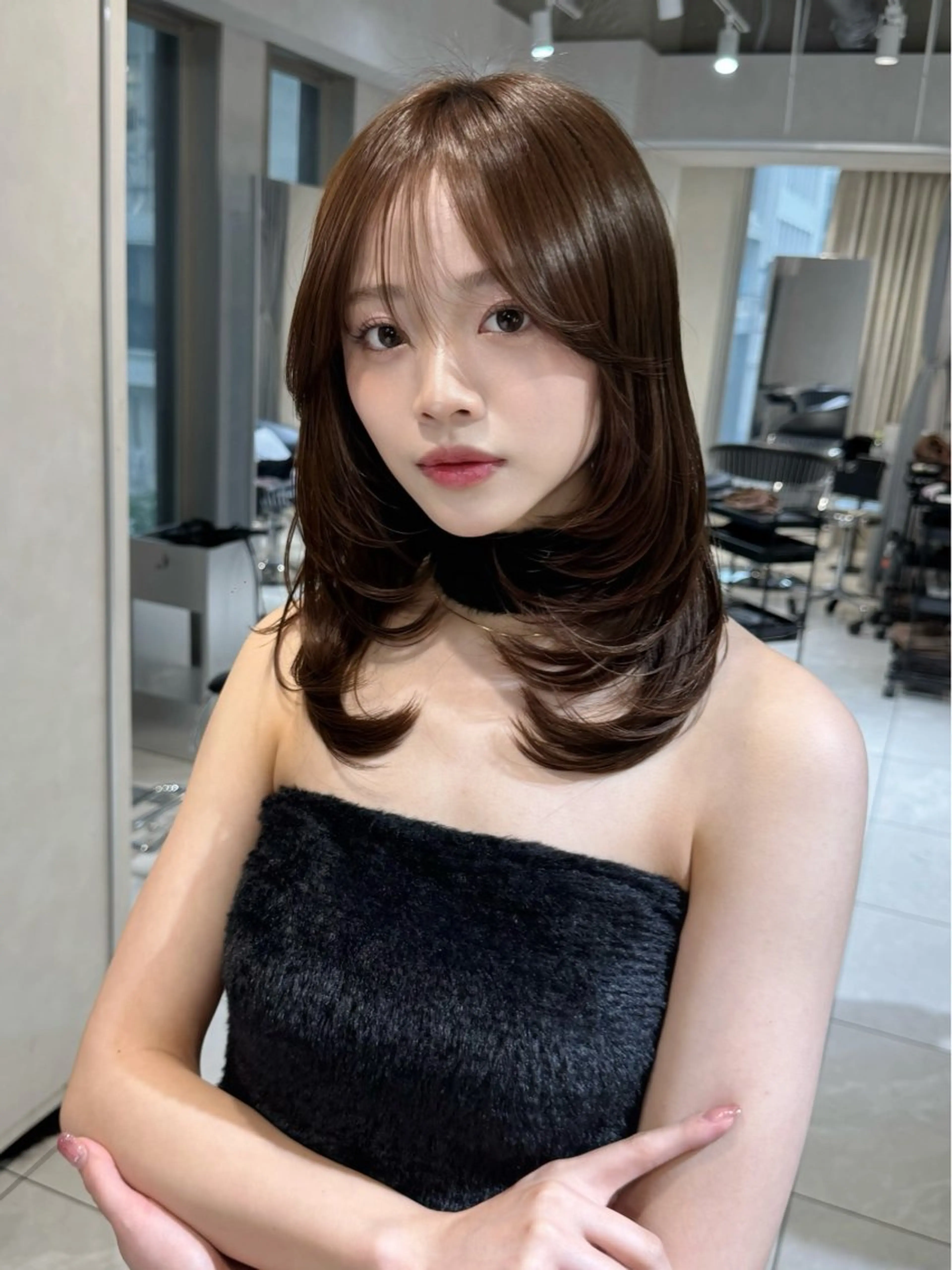 ミディアム カラー カット ヘアカラー トリートメント 韓国風ハッシュカット 似合わせレイヤー池袋のヘアスタイル