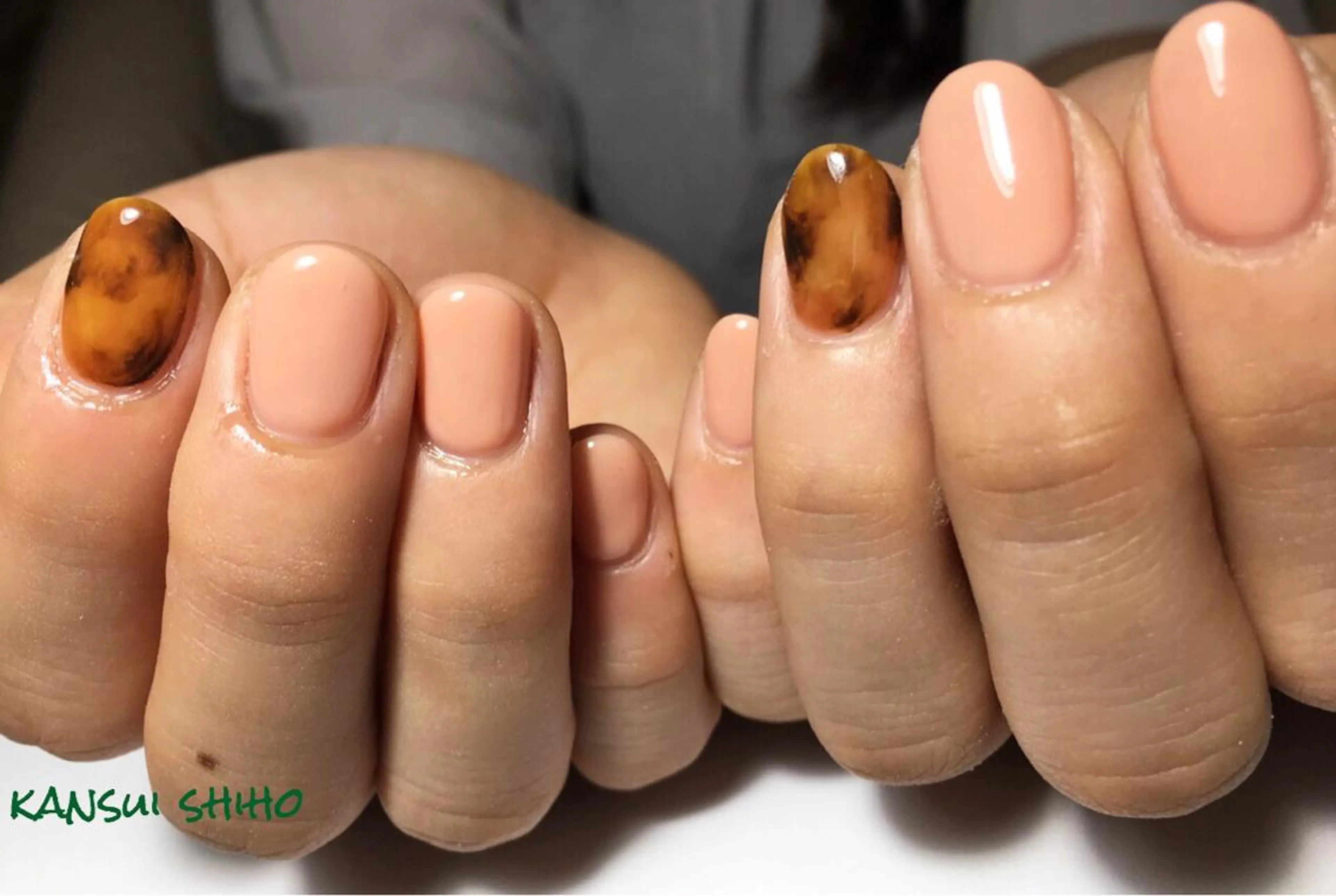 ネイル Elio 国泰寺のネイルデザイン