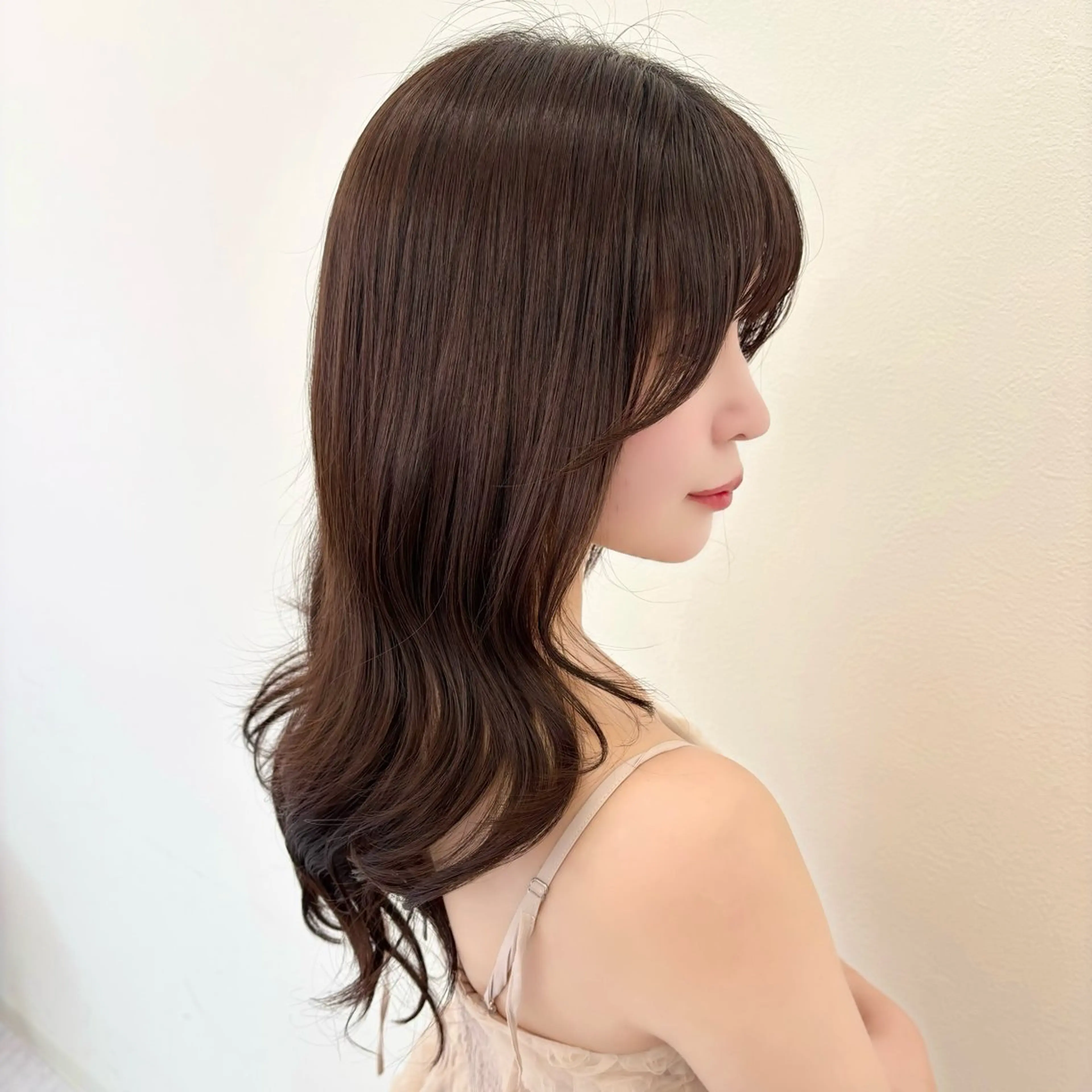 セミロング 顔まわりレイヤー 顔周りカット レイヤーカット カット ヘアカラー トリートメント Ayano‪‪🎀似 合わせ×透明感🎀のヘアスタイル