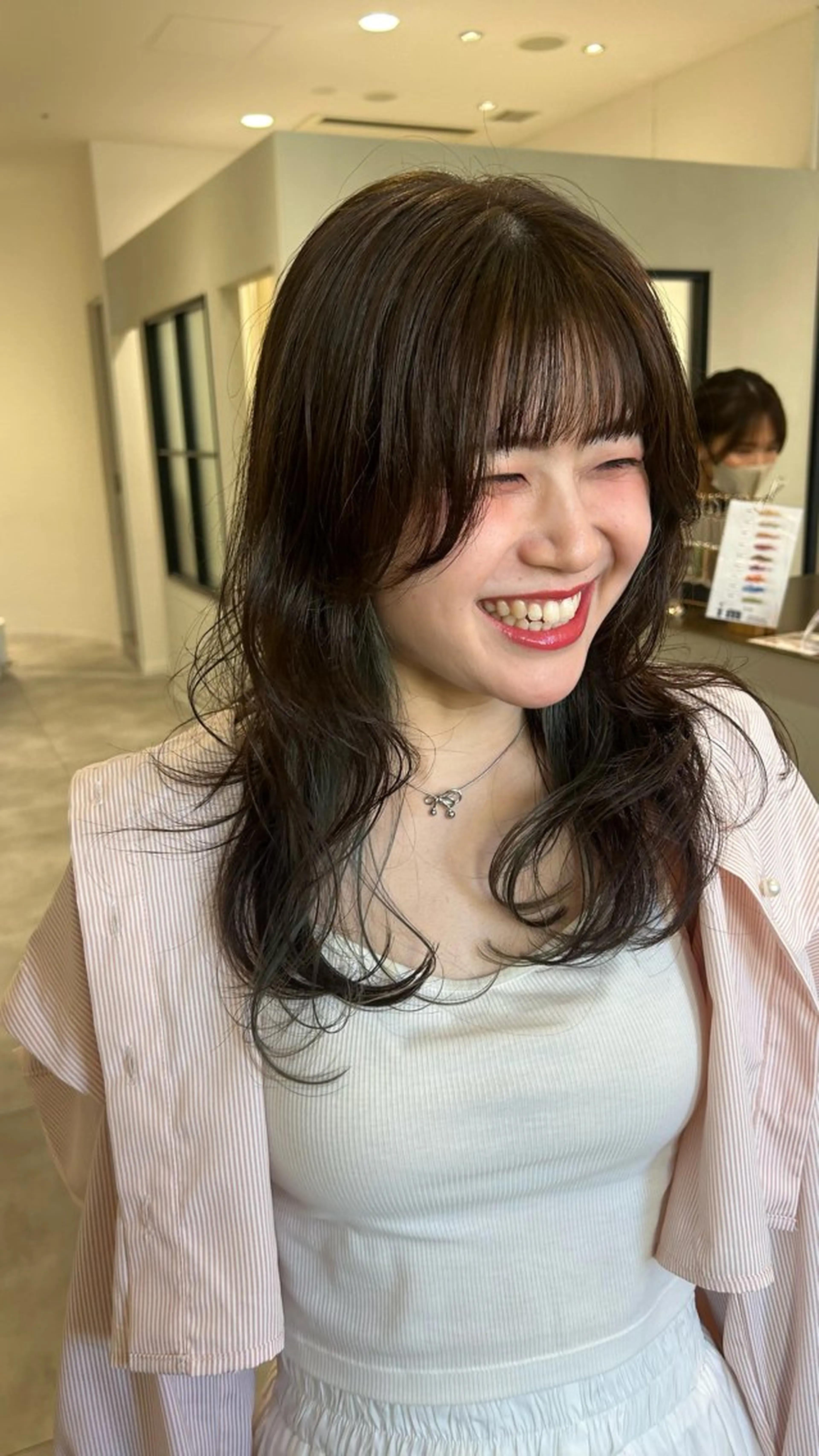 ミディアム カラー インナーカラー ツートーンカラー ヘアカラー MASHUabeno所属・オリーブベージュ/ ブリーチなし透明感のヘアスタイル