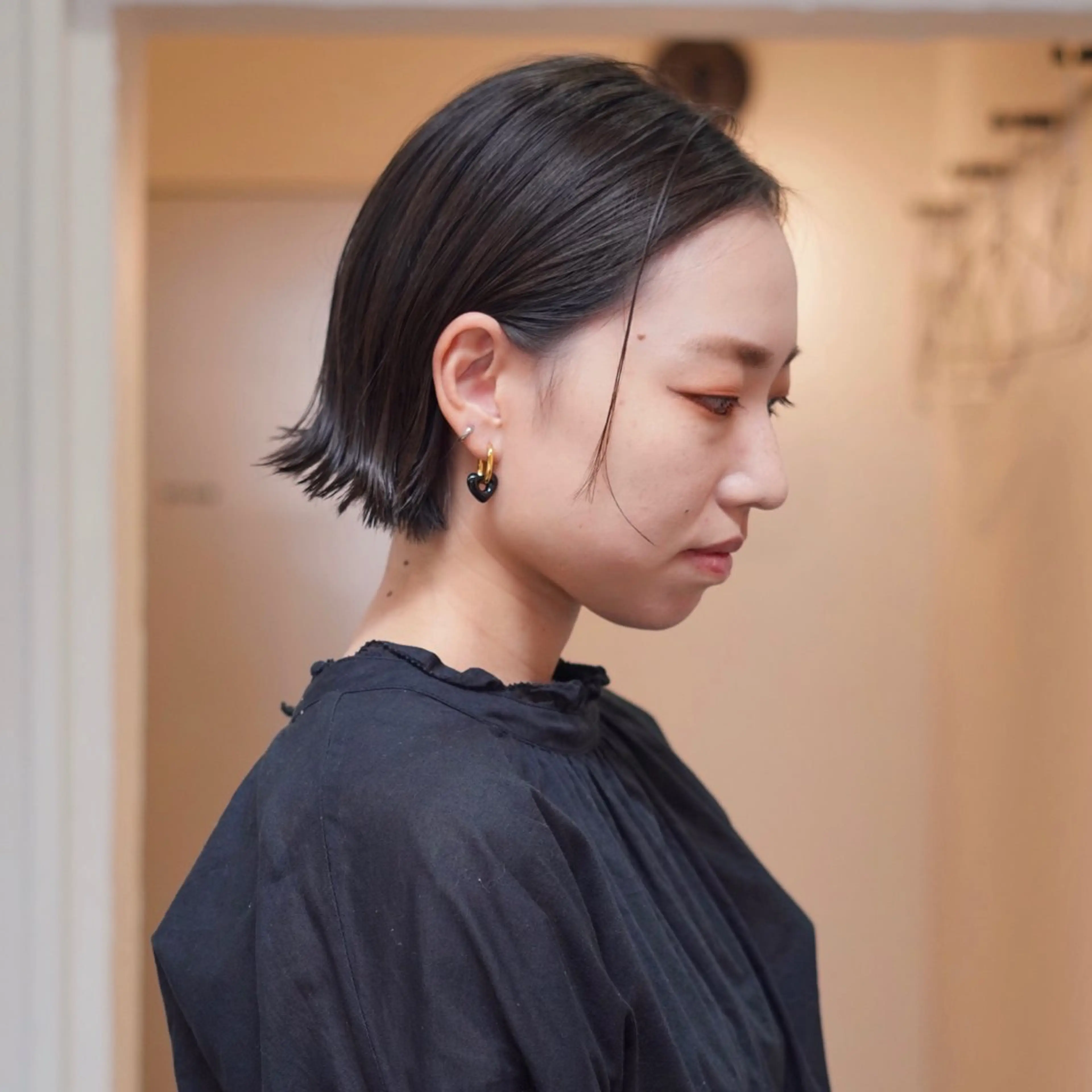 ショート ボブ ショートヘア 外ハネヘア 今出 りょうやのヘアスタイル